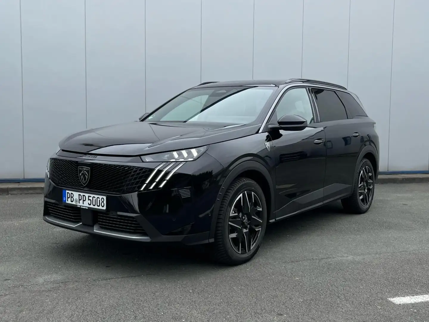 Peugeot 5008 GT 💙 Vorführwagen-DEAL 💙 + AHK Schwarz - 1