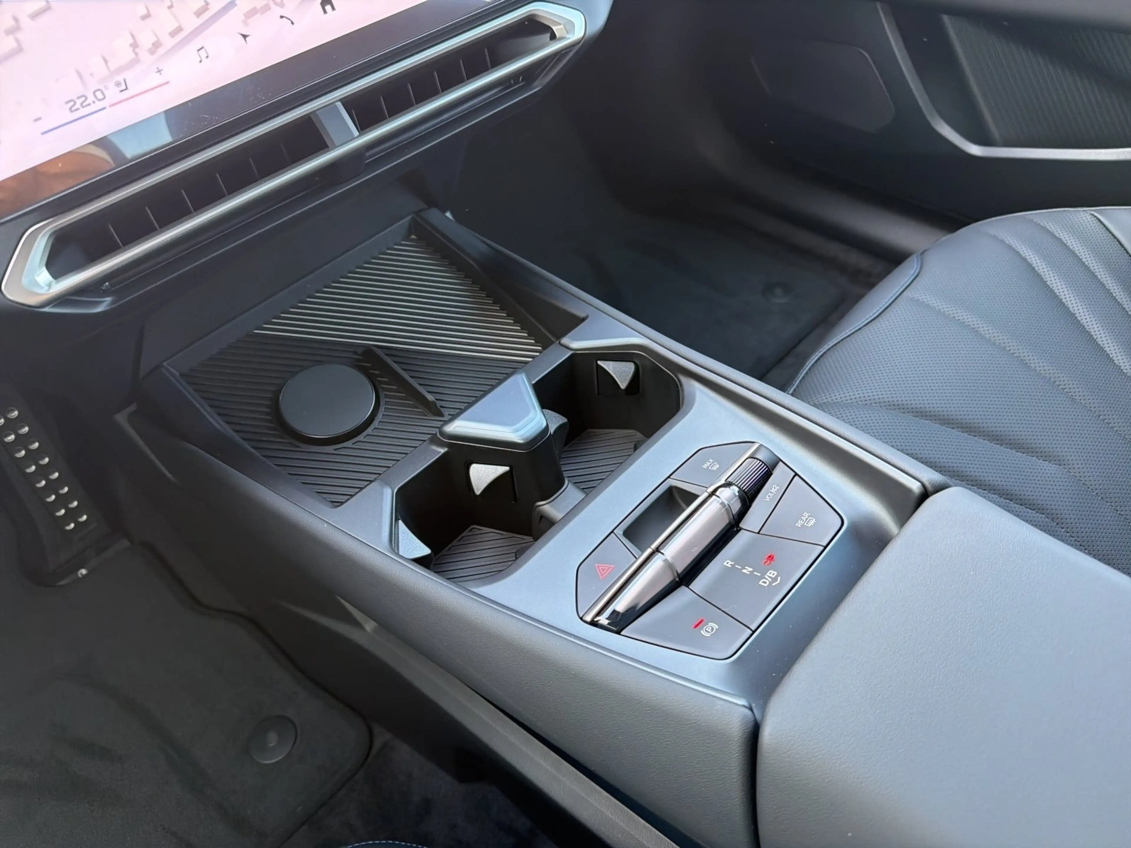 BMW i3 50 xDrive First Edition|M Sport|Pano|3D-HUD — photo 13
