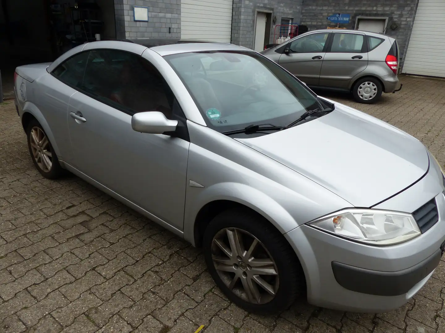 Renault Megane CABRIO Dynamique - 2