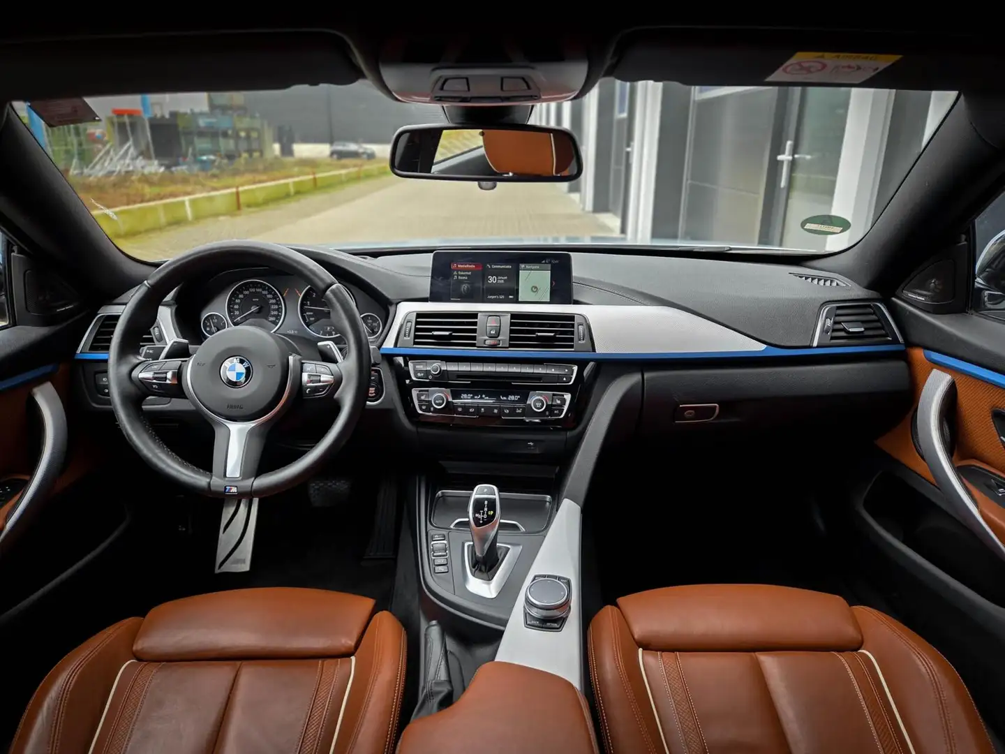 BMW 440 4-serie Gran Coupé 440i M-Sport Individual | DEALE Grau - 2