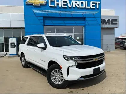 White 2023 Chevrolet Suburban LS 4WD SUV / Crossover Four-Wheel Drive Automatic