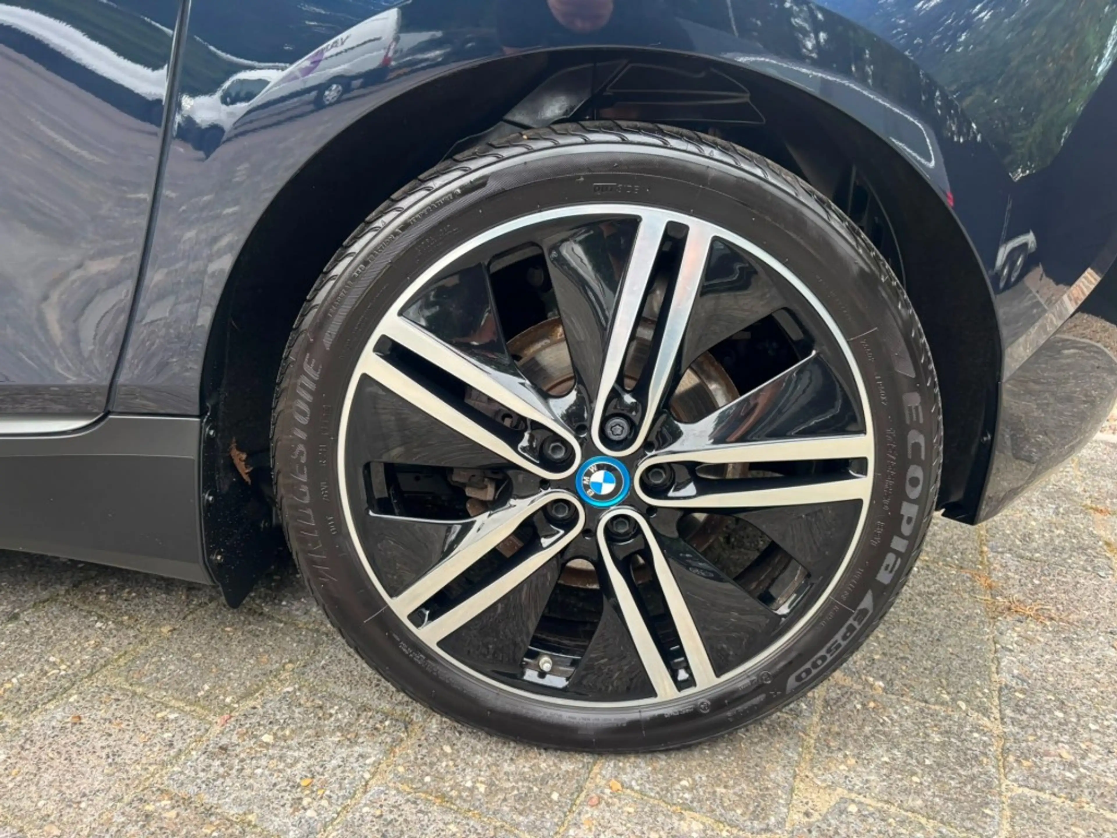 BMW i3 120AH 42KWH ** MOOIE AUTO//20 INCH** — photo 10