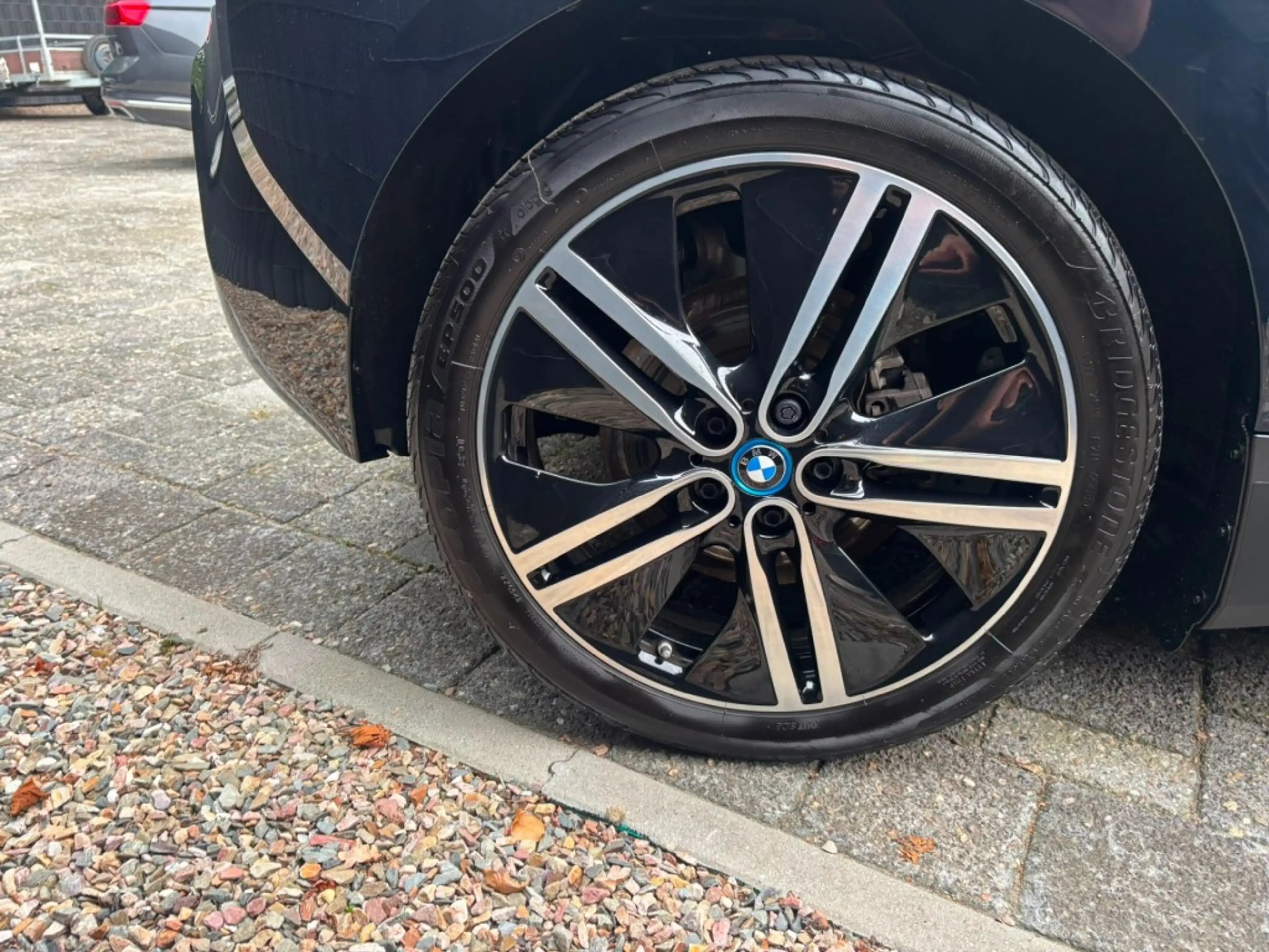 BMW i3 120AH 42KWH ** MOOIE AUTO//20 INCH** — photo 12