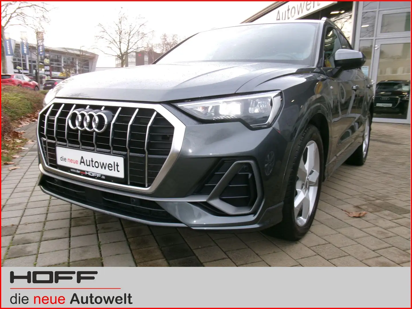 Audi Q3 quattro 40 TFSI S Line 19 Zoll Sportsitze Privacy Grau - 2