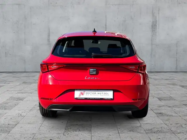 Seat Leon view 5