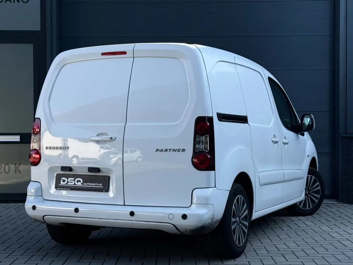 Peugeot Partner 120 1.6 BlueHDi 75 L1 Premium Pack Weiß - 2