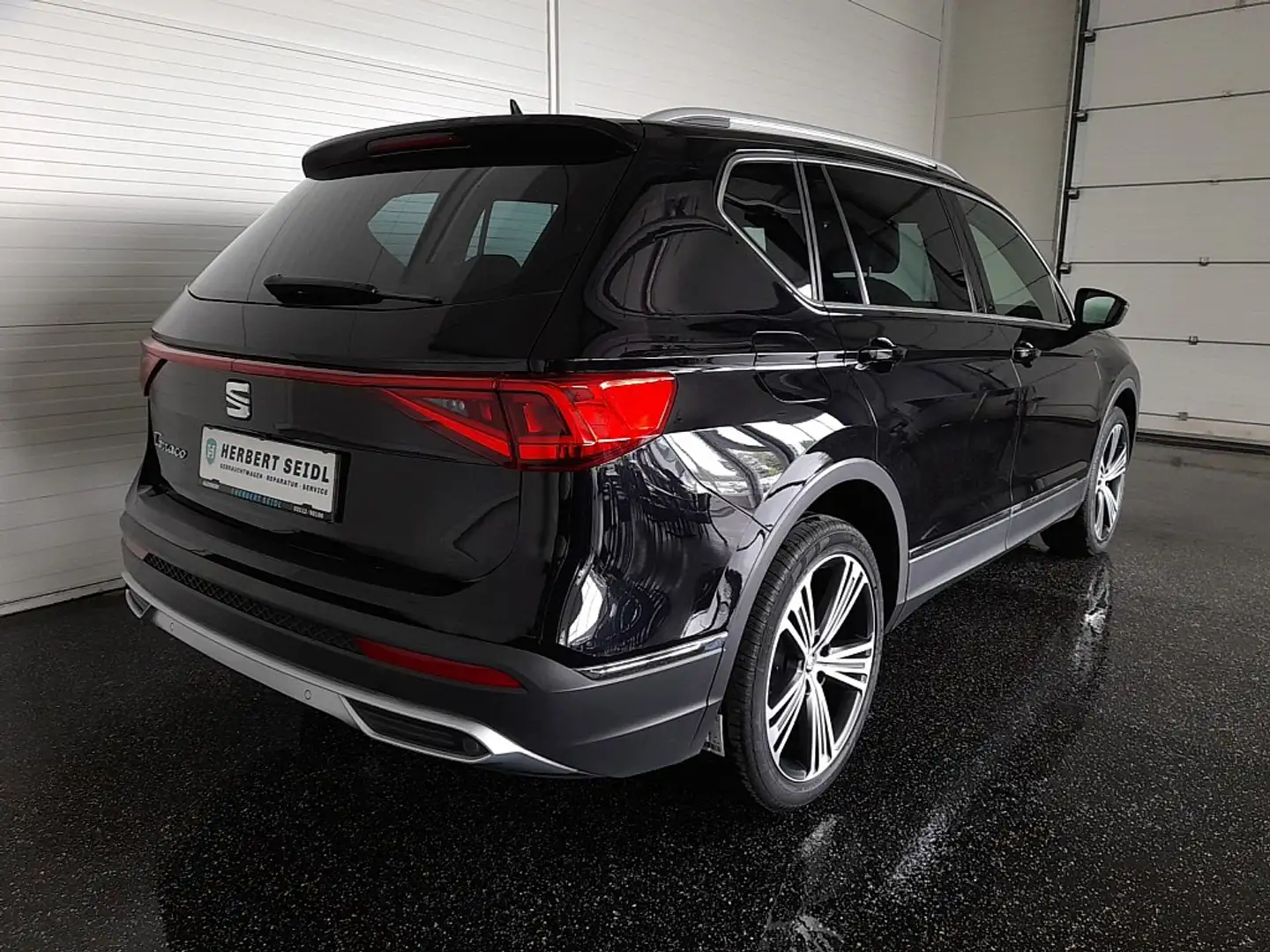 SEAT Tarraco Xcellence 2,0 TDI *SKY / 20 ZOLL / VOLL-LED / V... Schwarz - 2