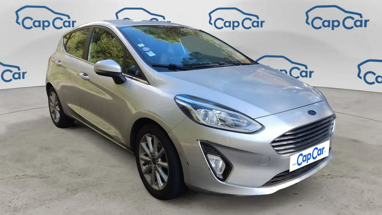 Ford Fiesta 5 portes — photo 29
