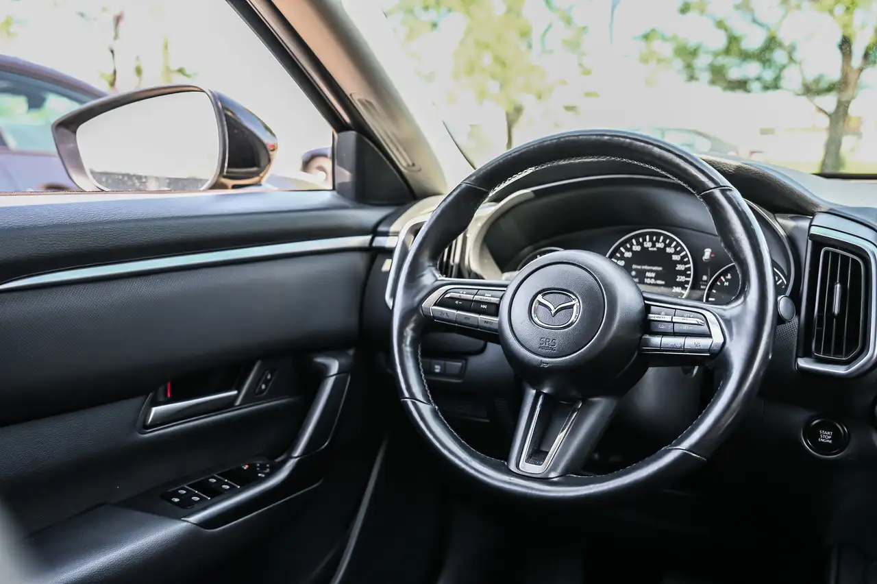 Mazda CX-50 снимка Mazda CX-50
