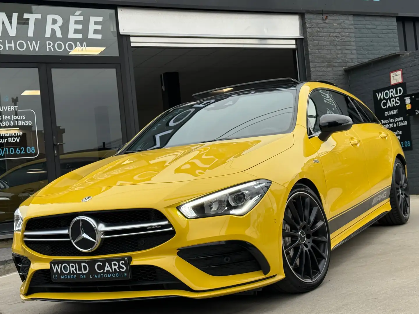 Mercedes-Benz CLA 35 AMG 4-MATIC TOIT PANO DISTRO CAMERA PARK ASS. FULL OP Jaune - 1