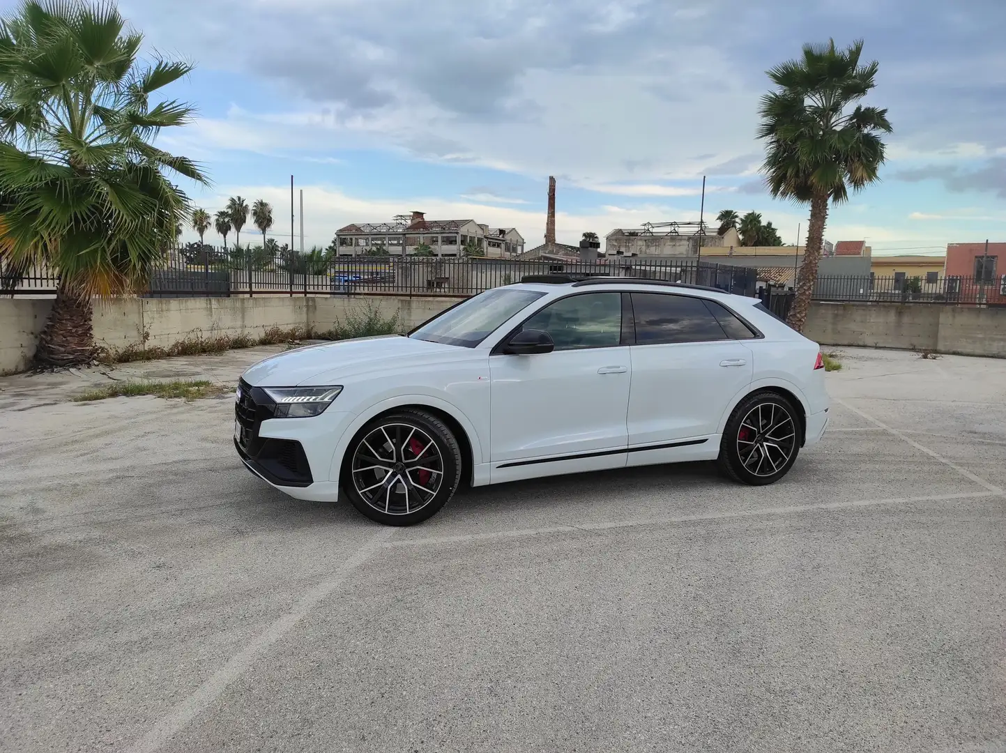 Audi Q8 Q8 50 3.0 tdi mhev Sport quattro tiptronic Bianco - 2