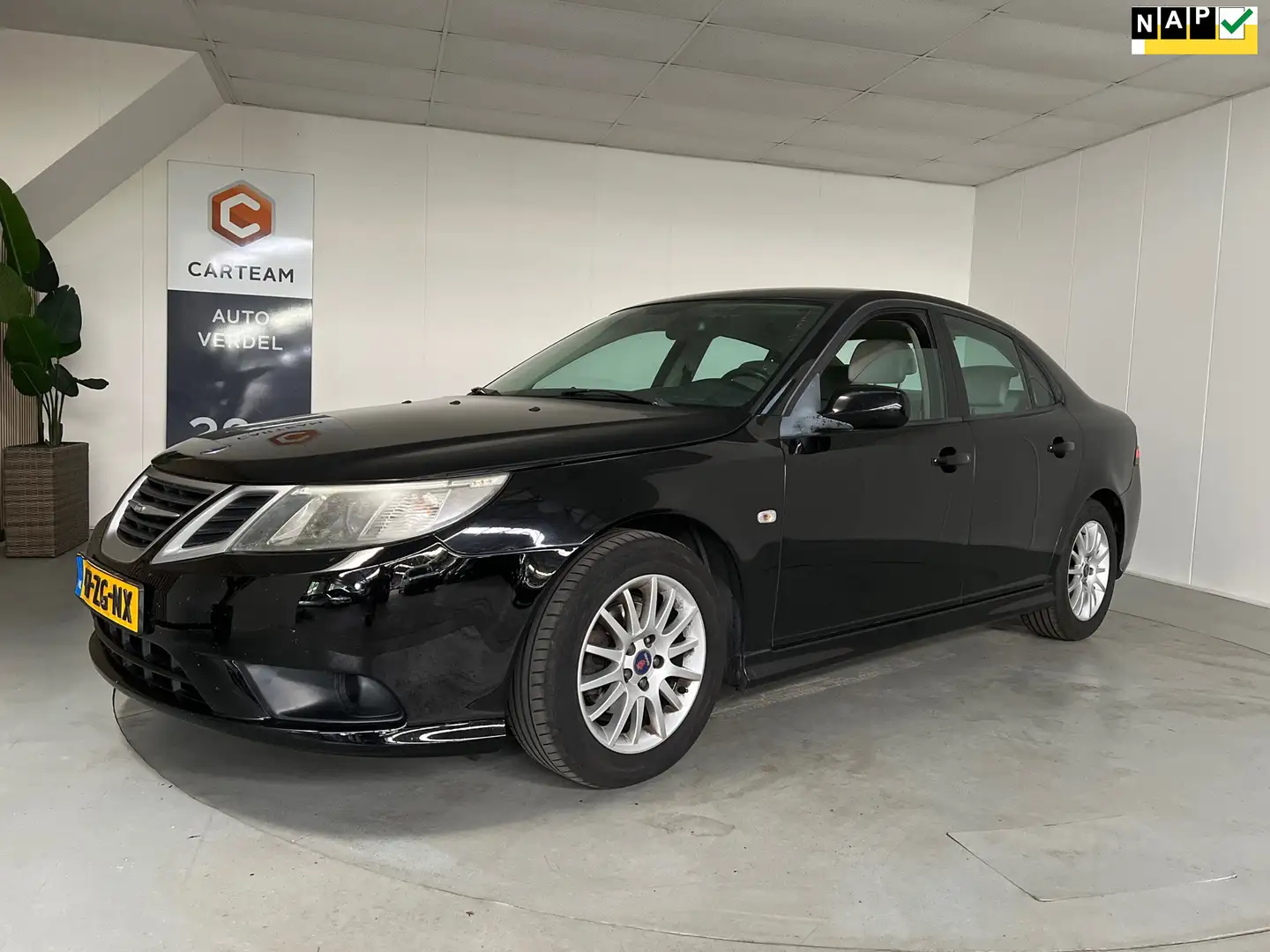 Saab 9-3 Sport Sedan 1.8 Linear Airco, LMV Leder Zwart - 1