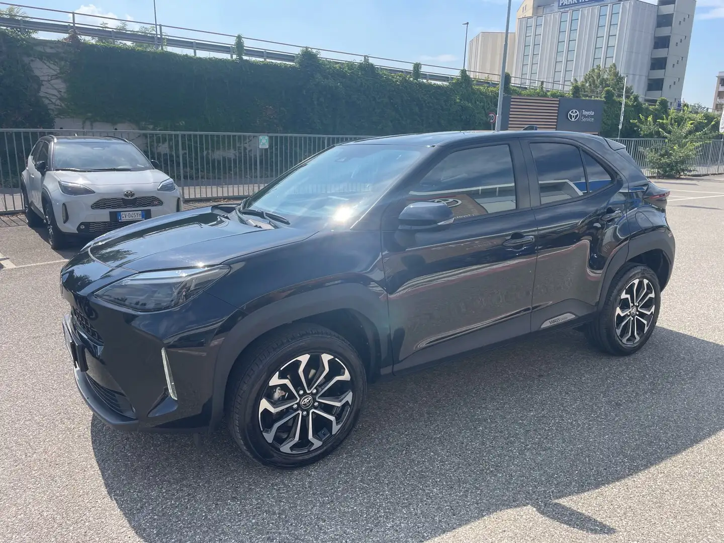 Toyota Yaris Cross Yaris Cross 1.5 Hybrid 5p. E-CVT Trend Nero - 1