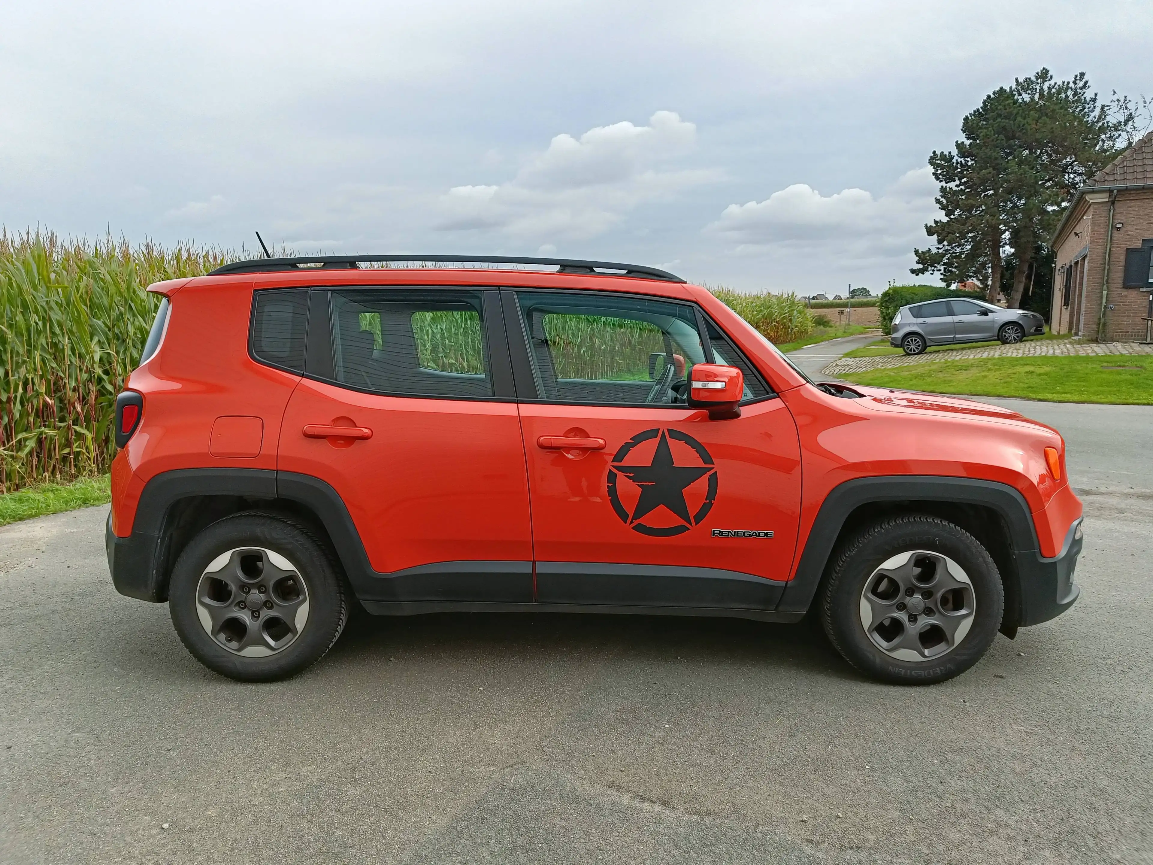 Jeep Renegade Renegade 1.6 MJD 4x2 Longitude - AIRCO/CRUISE -12M GARANTIE — photo 5