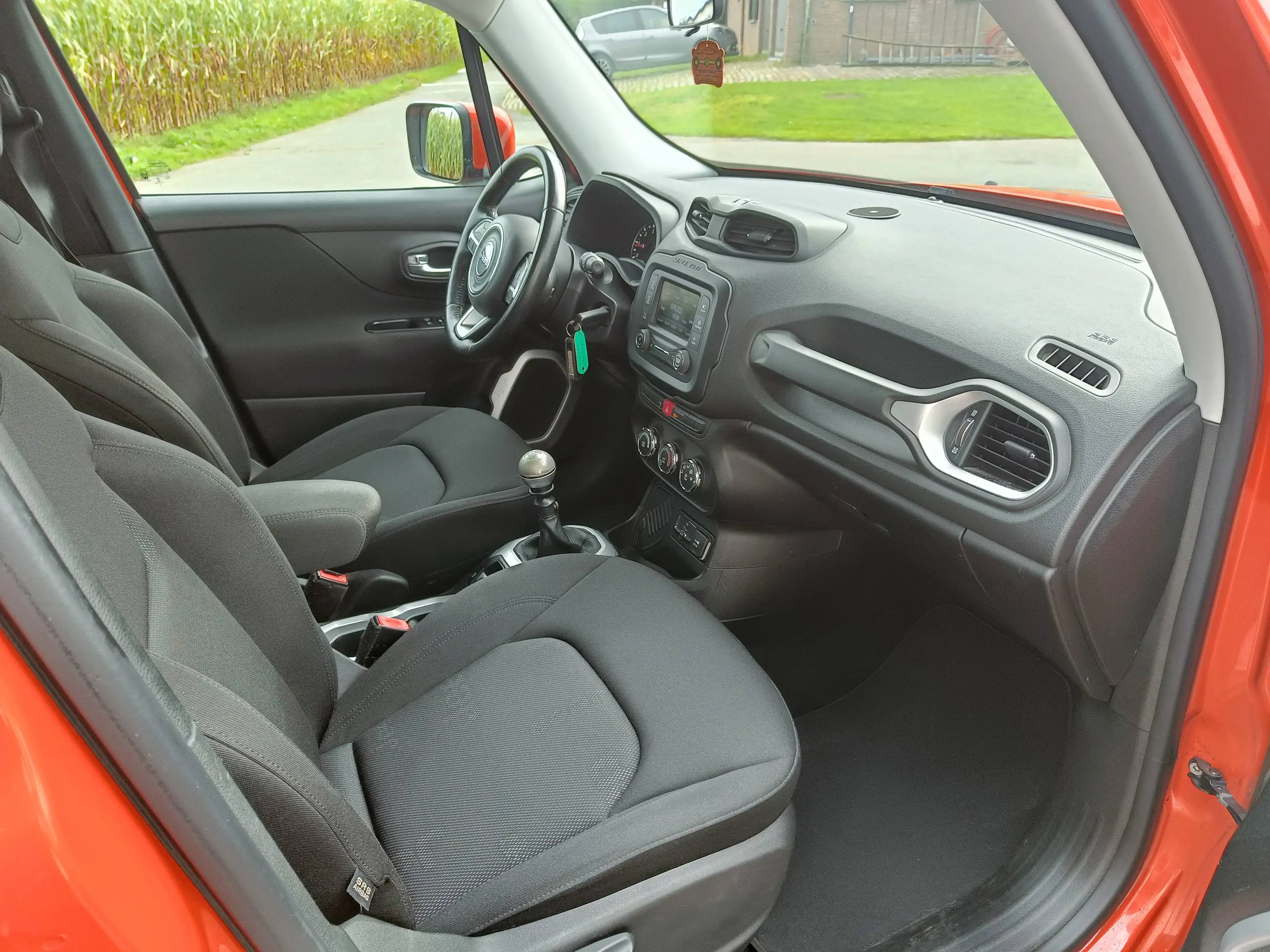 Jeep Renegade Renegade 1.6 MJD 4x2 Longitude - AIRCO/CRUISE -12M GARANTIE — photo 8