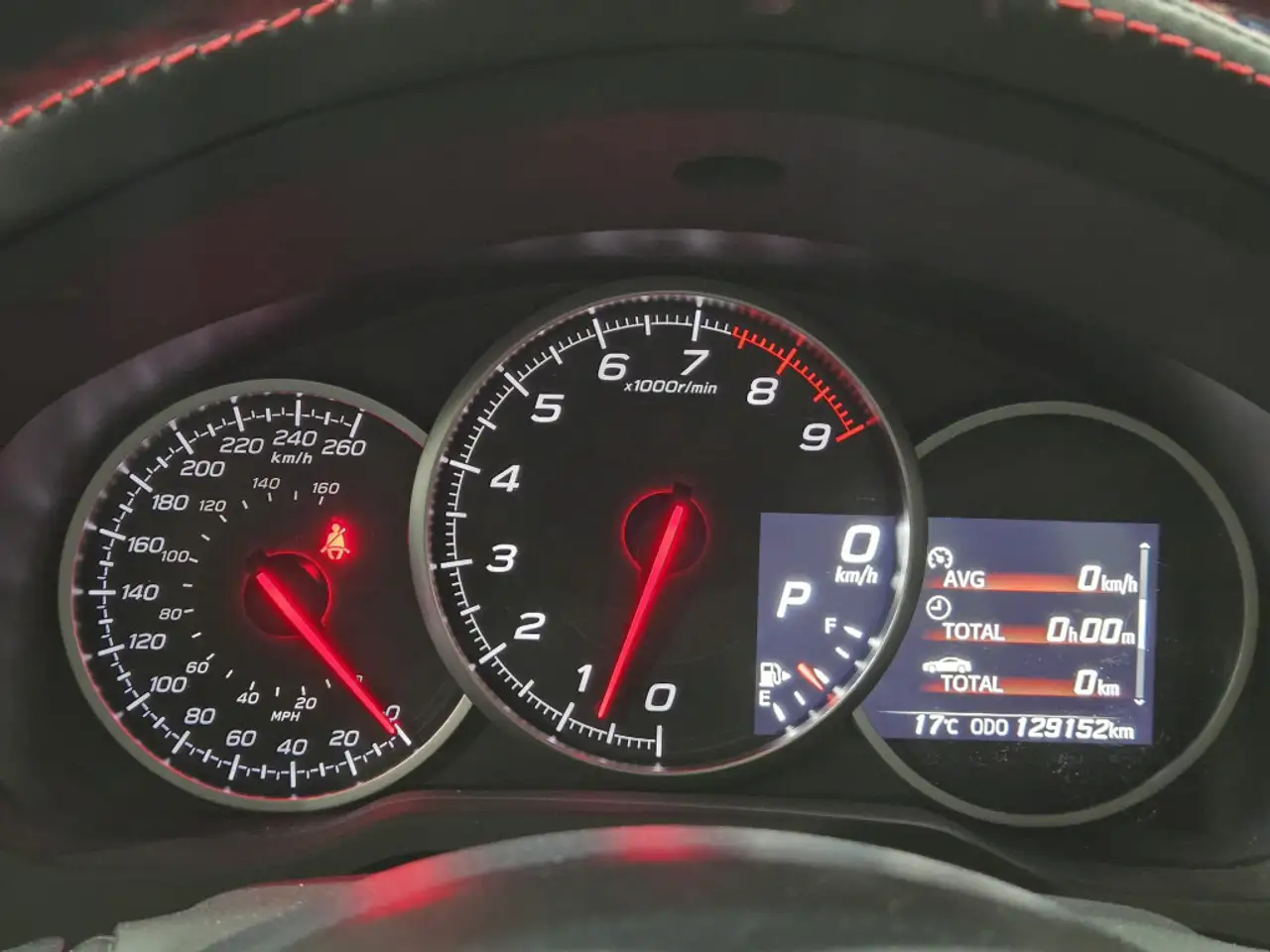 Subaru BRZ снимка Subaru BRZ