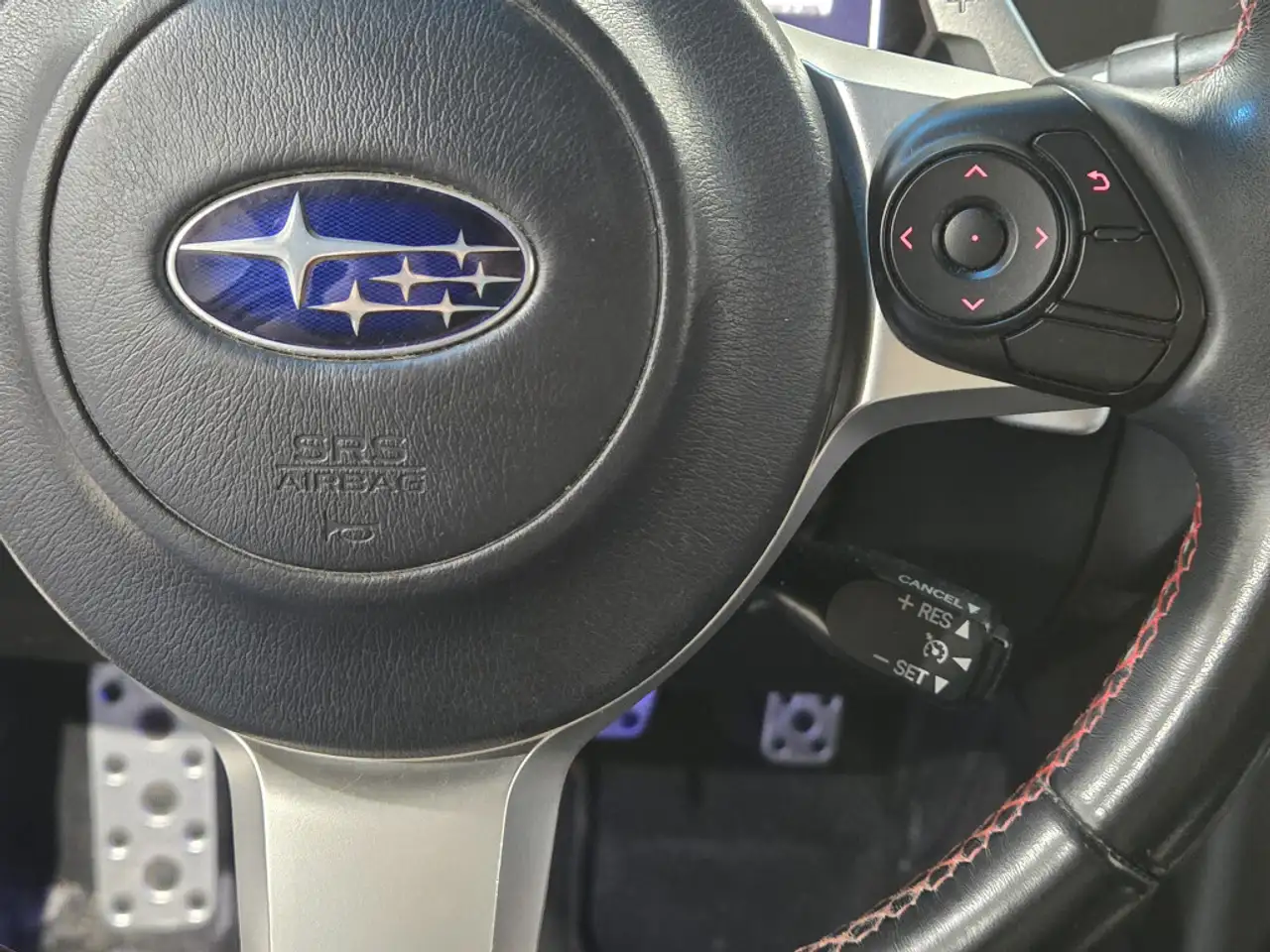 Subaru BRZ снимка Subaru BRZ