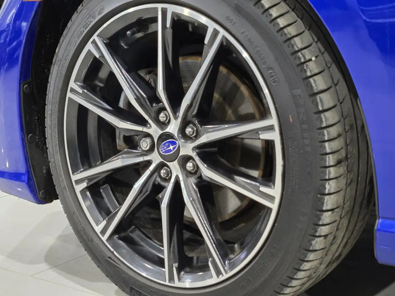 Subaru BRZ снимка Subaru BRZ