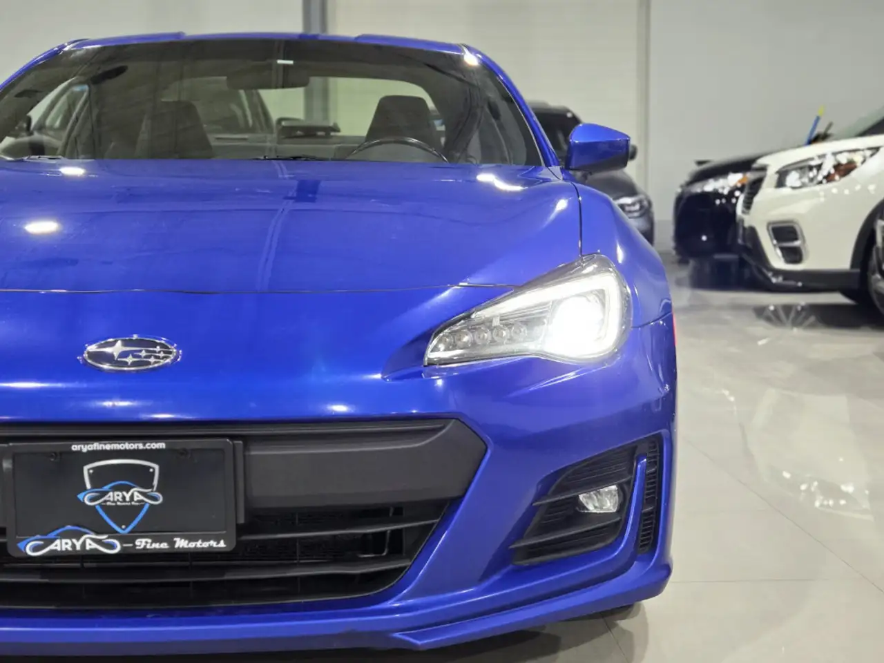 Subaru BRZ снимка Subaru BRZ