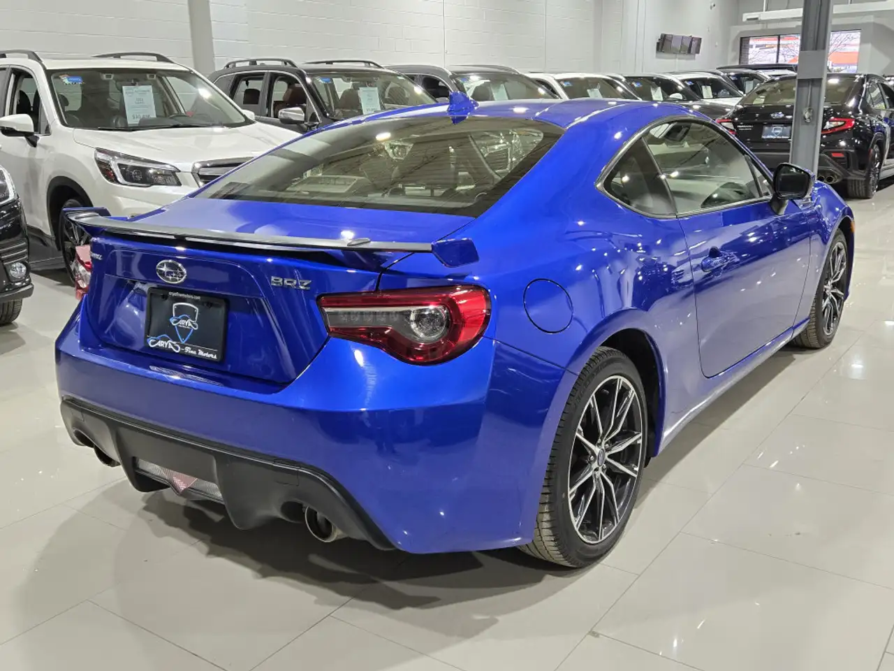 Subaru BRZ снимка Subaru BRZ