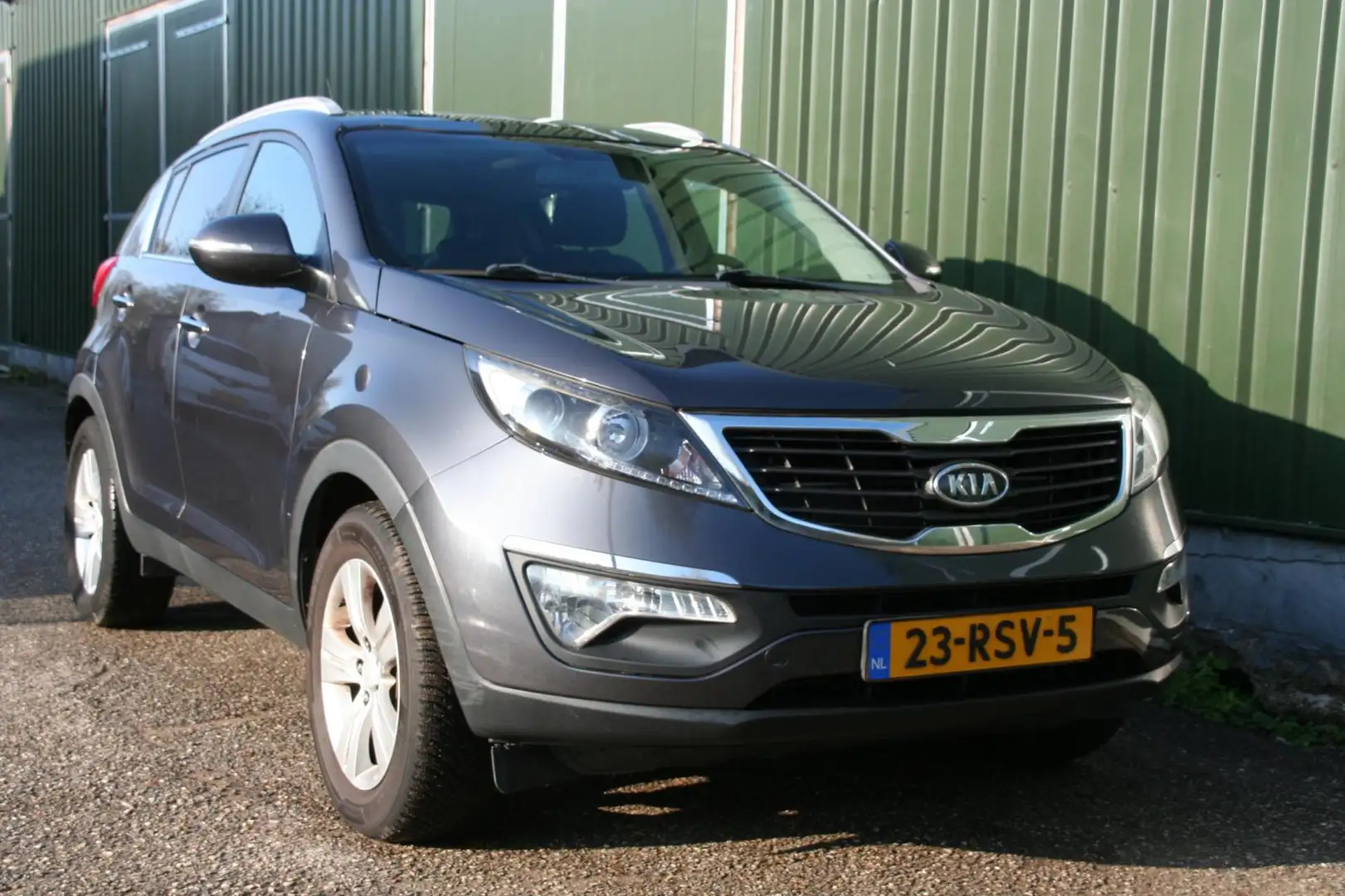 Kia Sportage 1.6 GDI X-ecutive Plus Pack Grau - 2