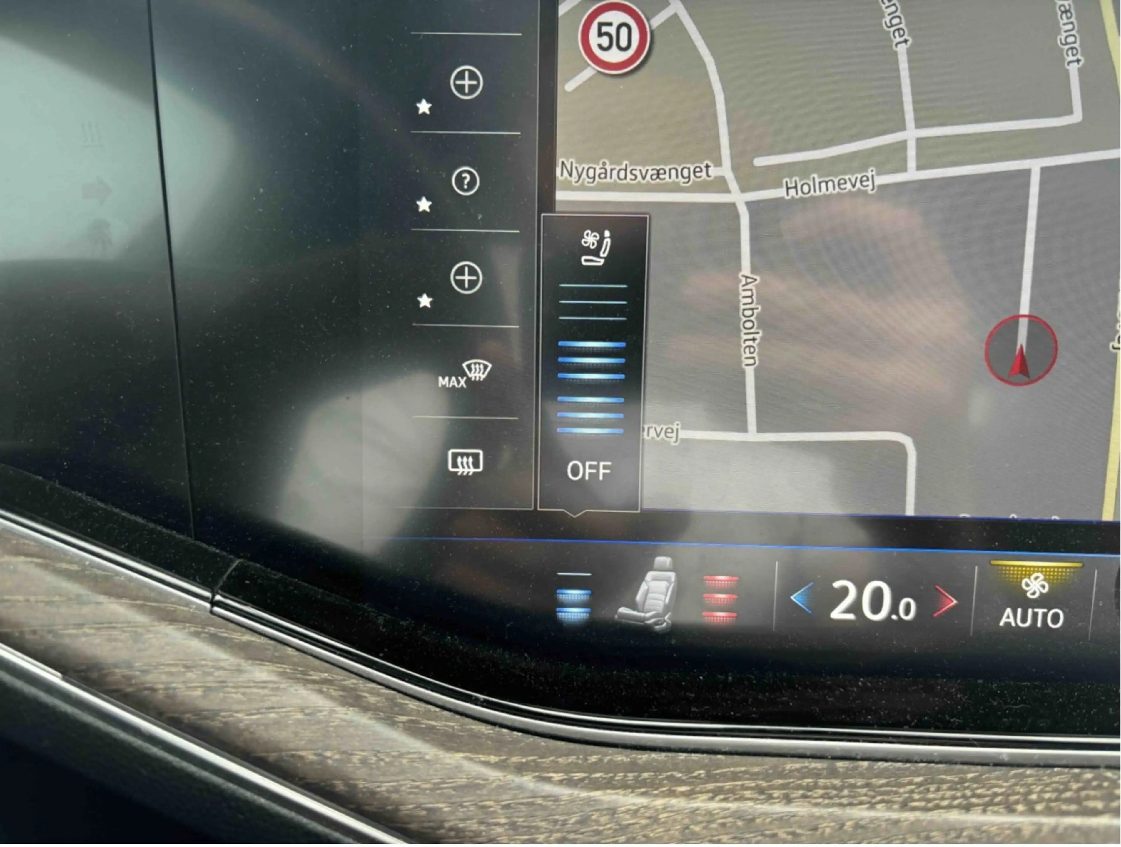 Volkswagen Touareg Atmosphere*R-Line*Matrix*Pano*DYNAUDIO* — photo 14