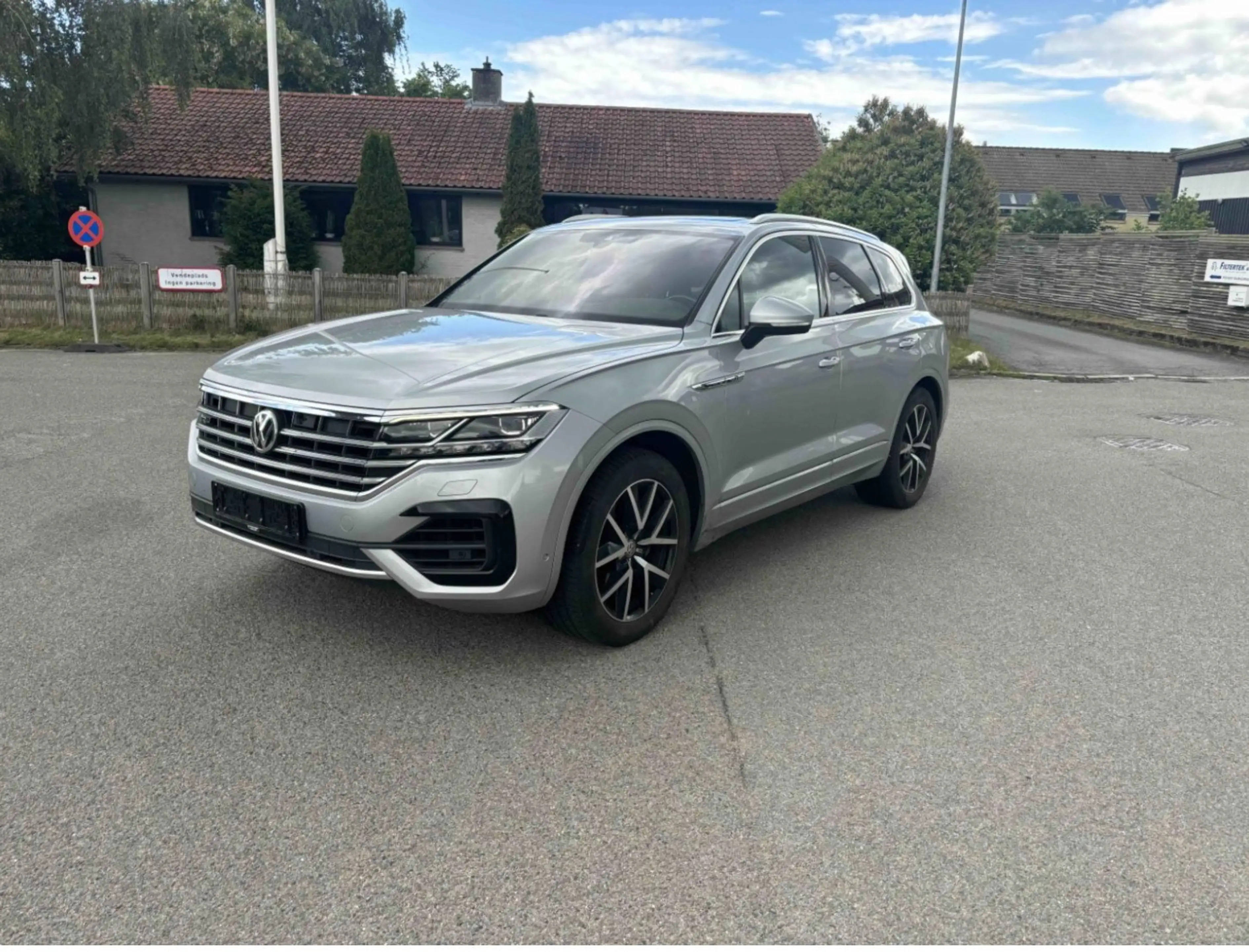 Volkswagen Touareg Atmosphere*R-Line*Matrix*Pano*DYNAUDIO*