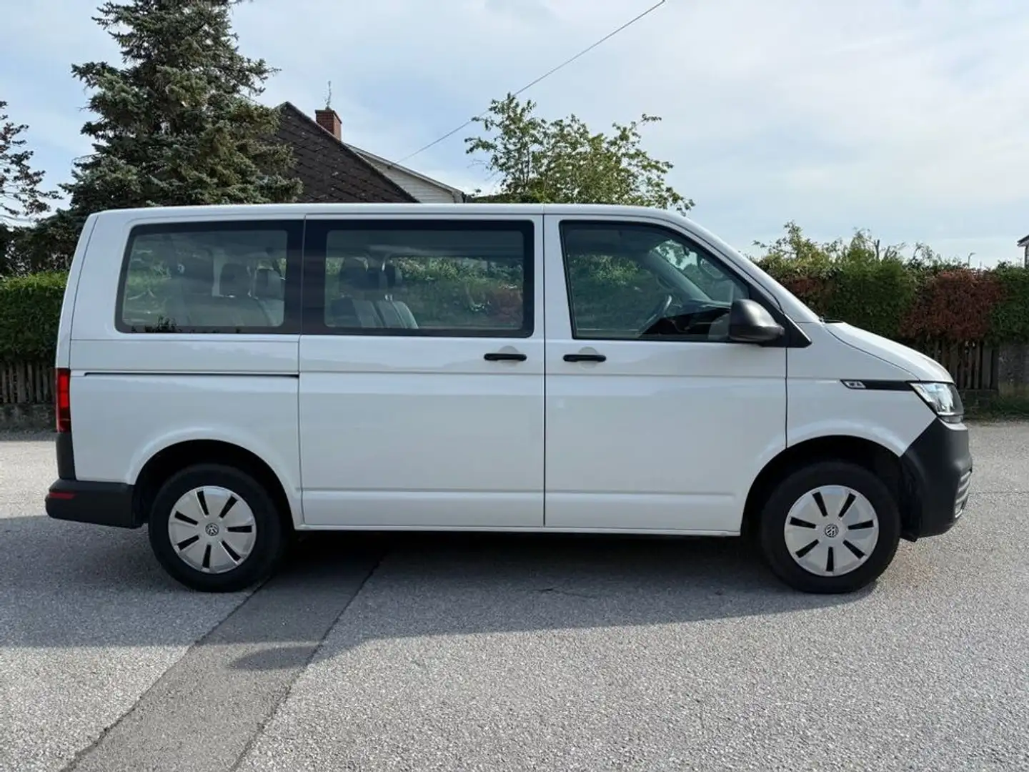 Volkswagen T6 Kombi KR 2,0 TDI ****20825€****NETTO**SITZHEIZUNG* Weiß - 2
