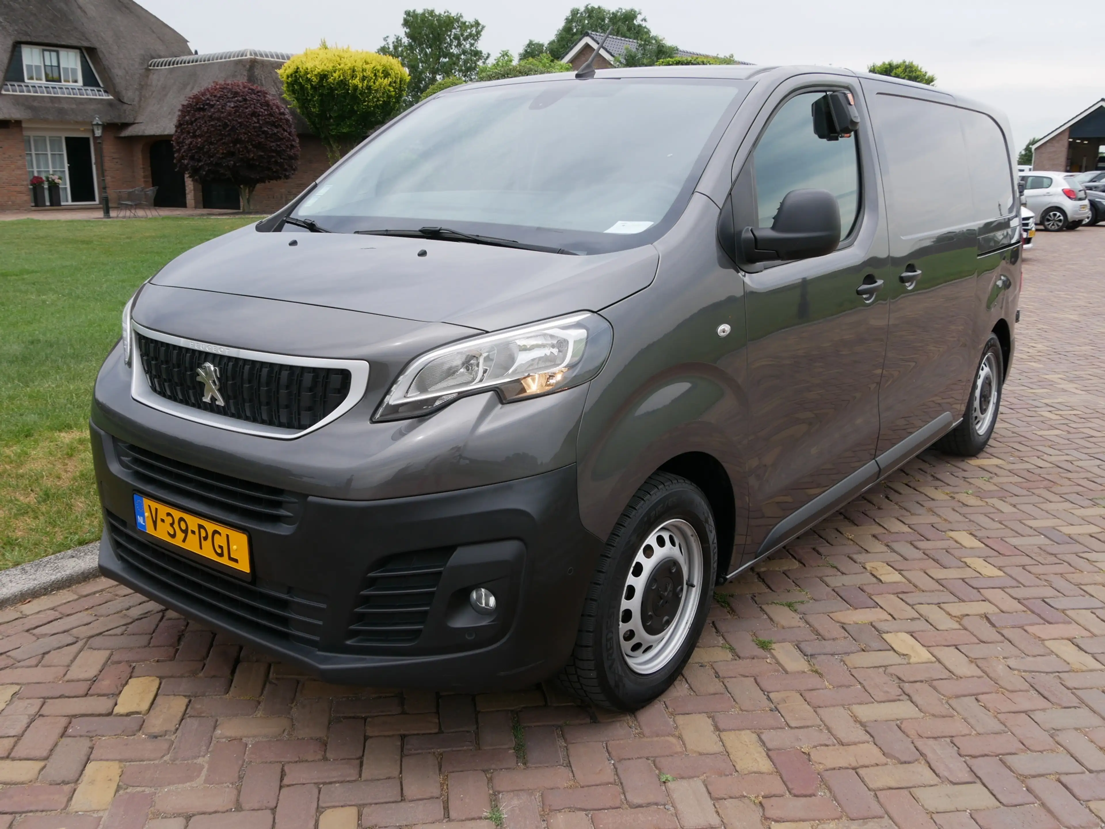 Peugeot Expert 1.5 BlueHDI 120 Standard Asphalt AC NAVI ** 7999 E — photo 4