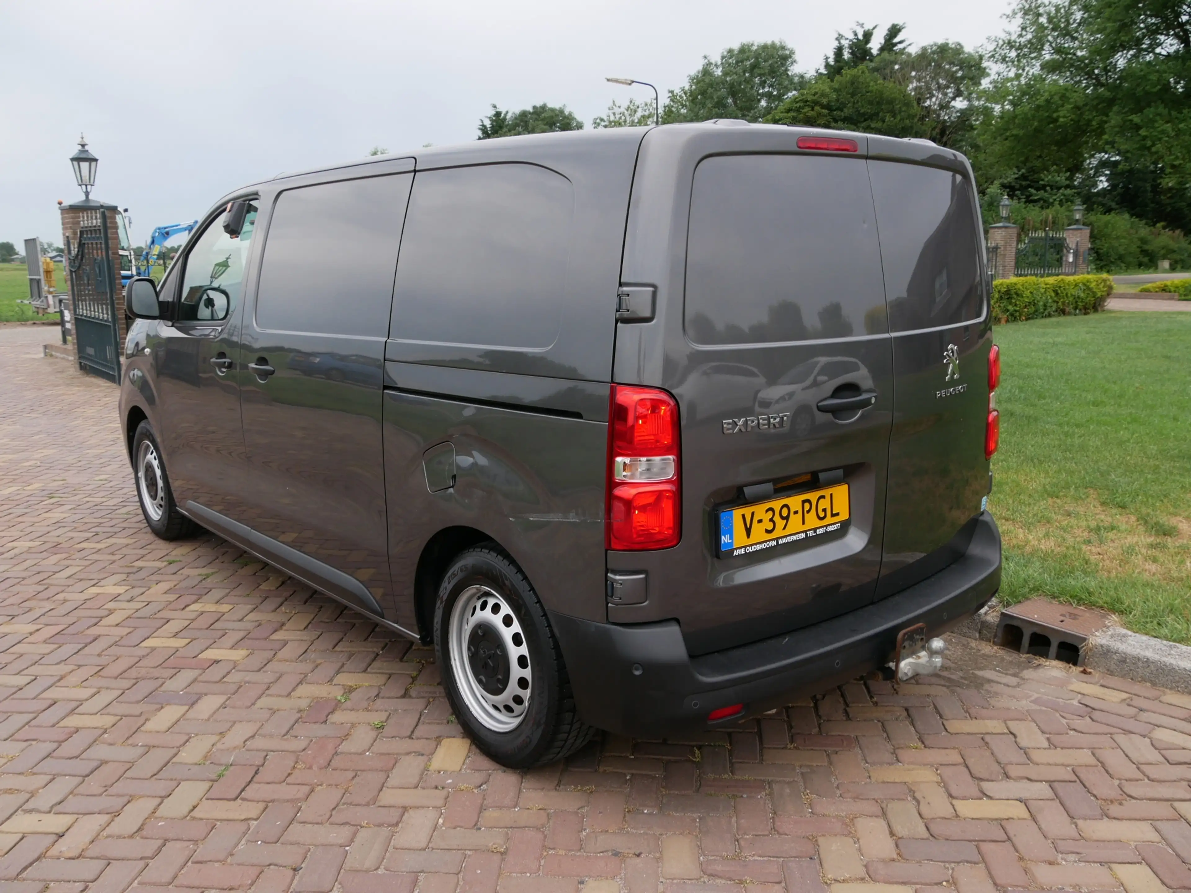 Peugeot Expert 1.5 BlueHDI 120 Standard Asphalt AC NAVI ** 7999 E — photo 9