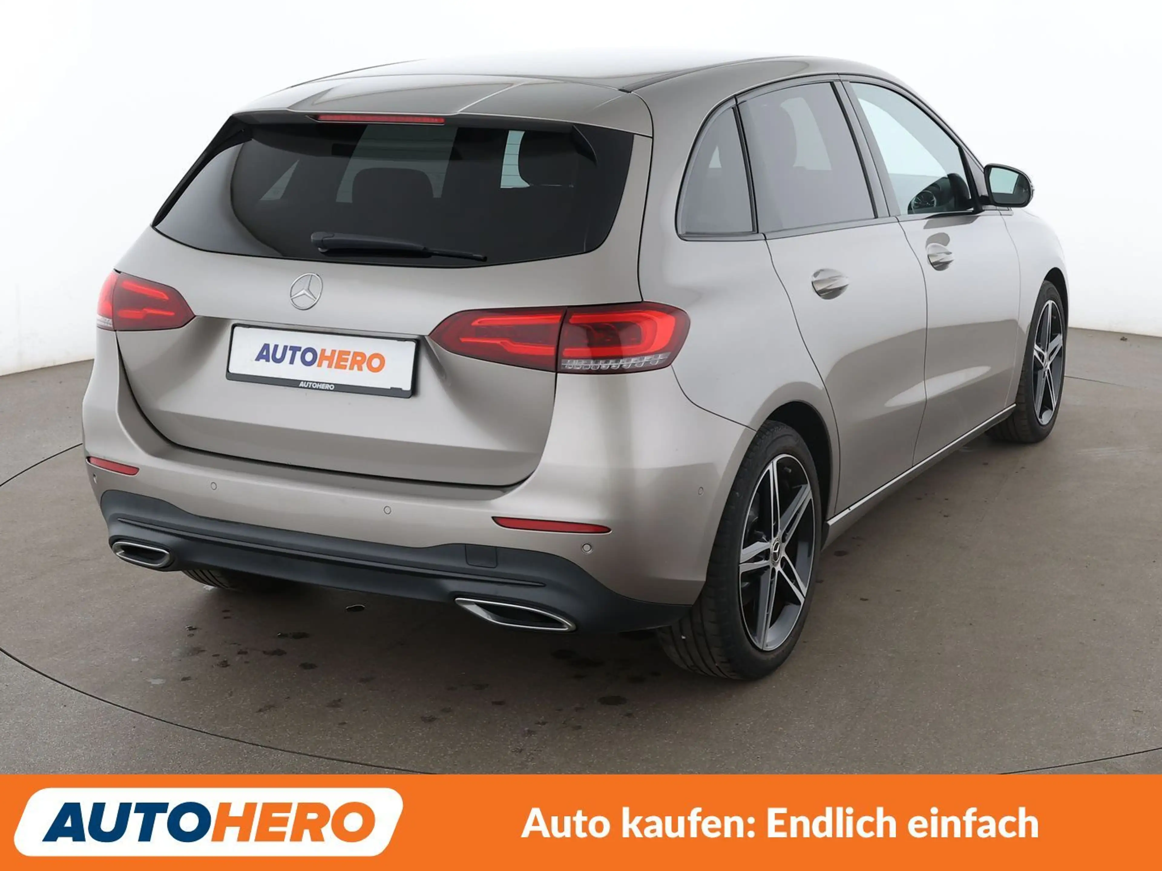 Mercedes-Benz B 200 B 200 Progressive Aut.*NAVI*LED*TEMPO*PDC*SHZ* — photo 6