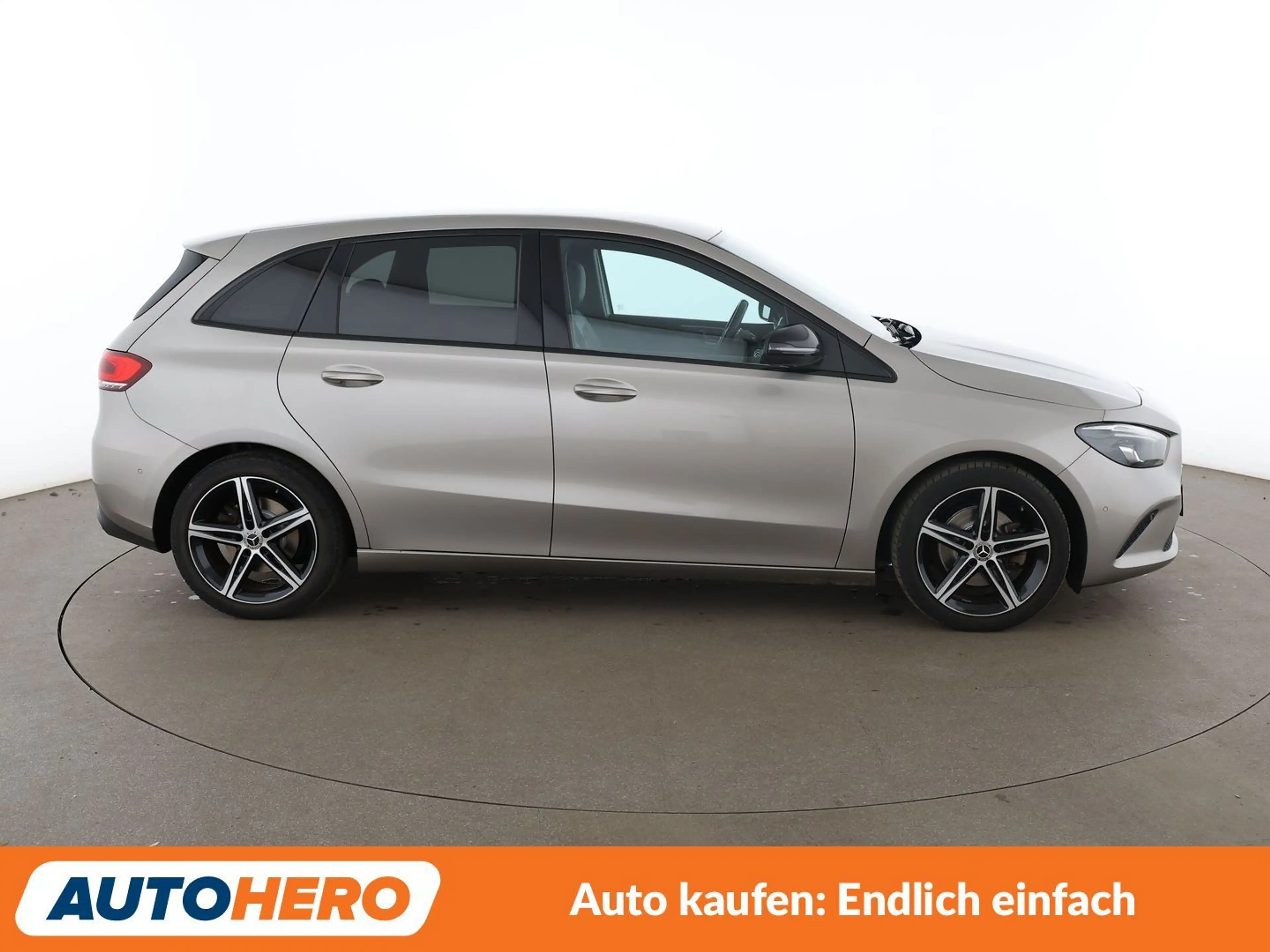 Mercedes-Benz B 200 B 200 Progressive Aut.*NAVI*LED*TEMPO*PDC*SHZ* — photo 7