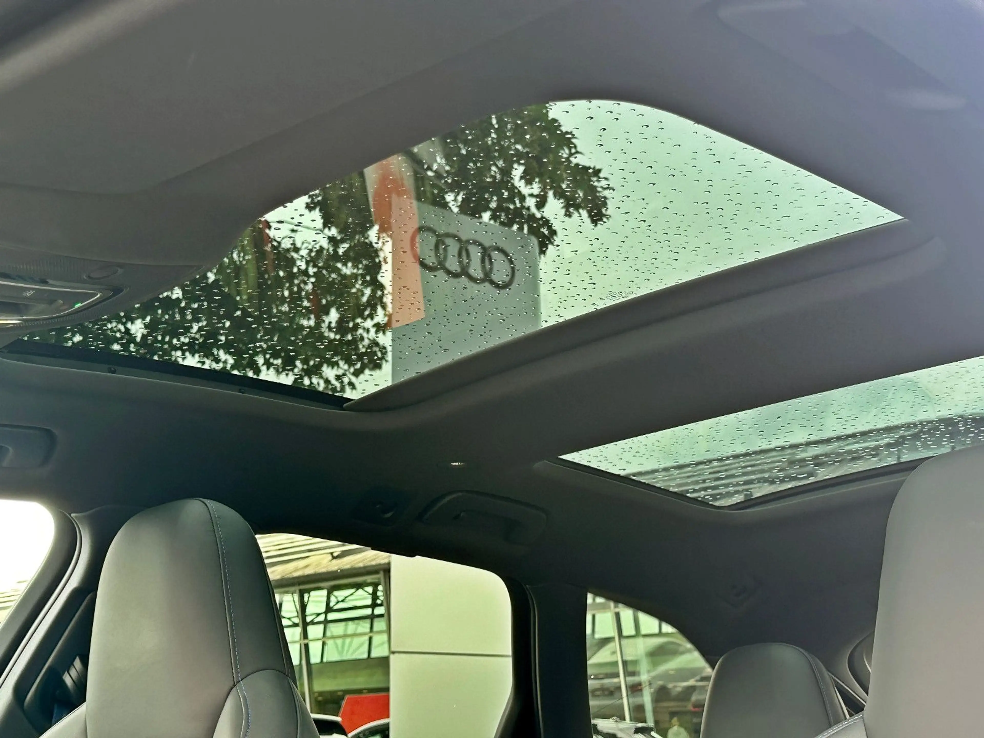 Audi RS6 Avant qu performance KERAMIK PANO NIGHT HUD — photo 13