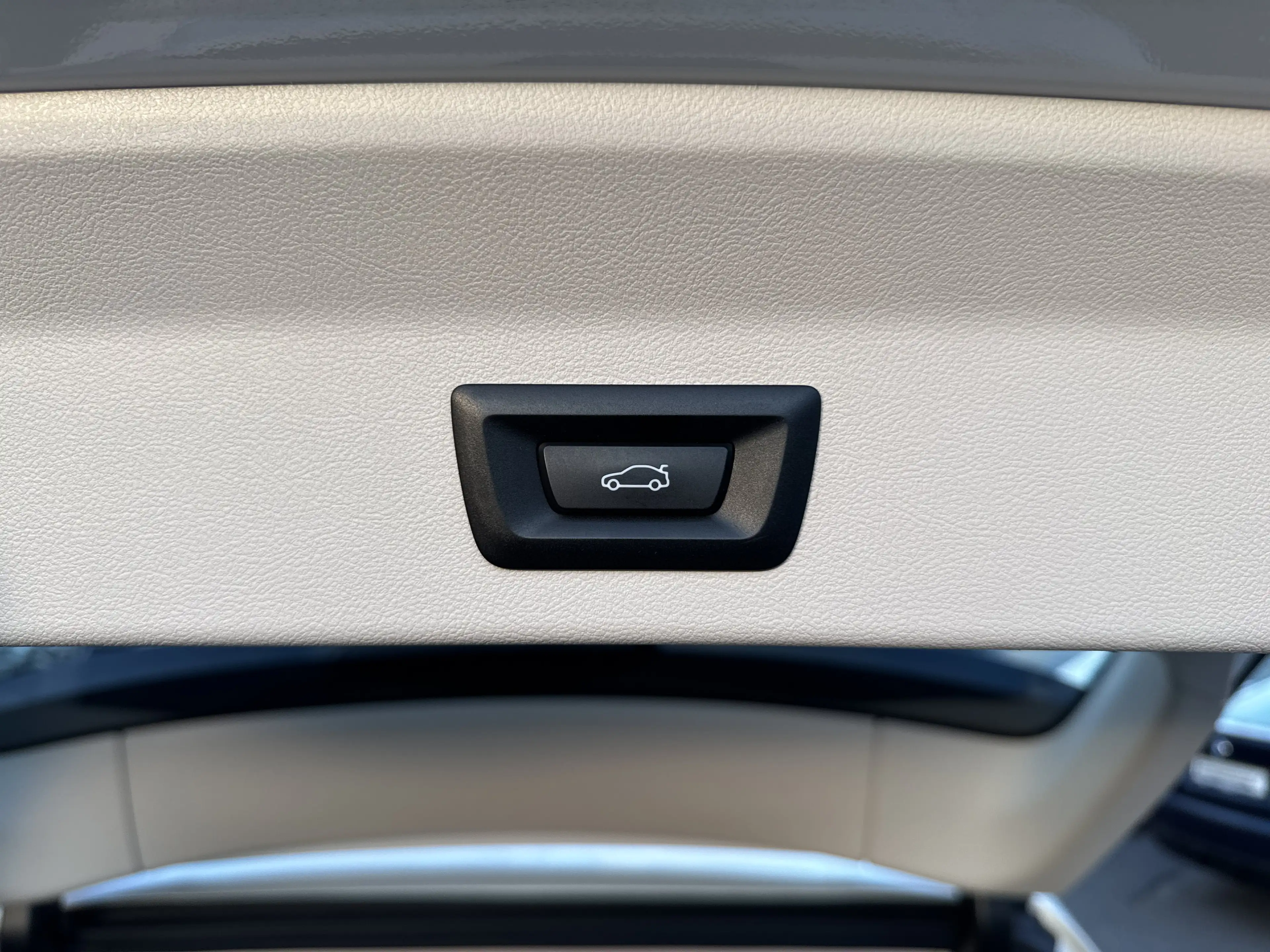 BMW X3 xDrive20i ZA — photo 22