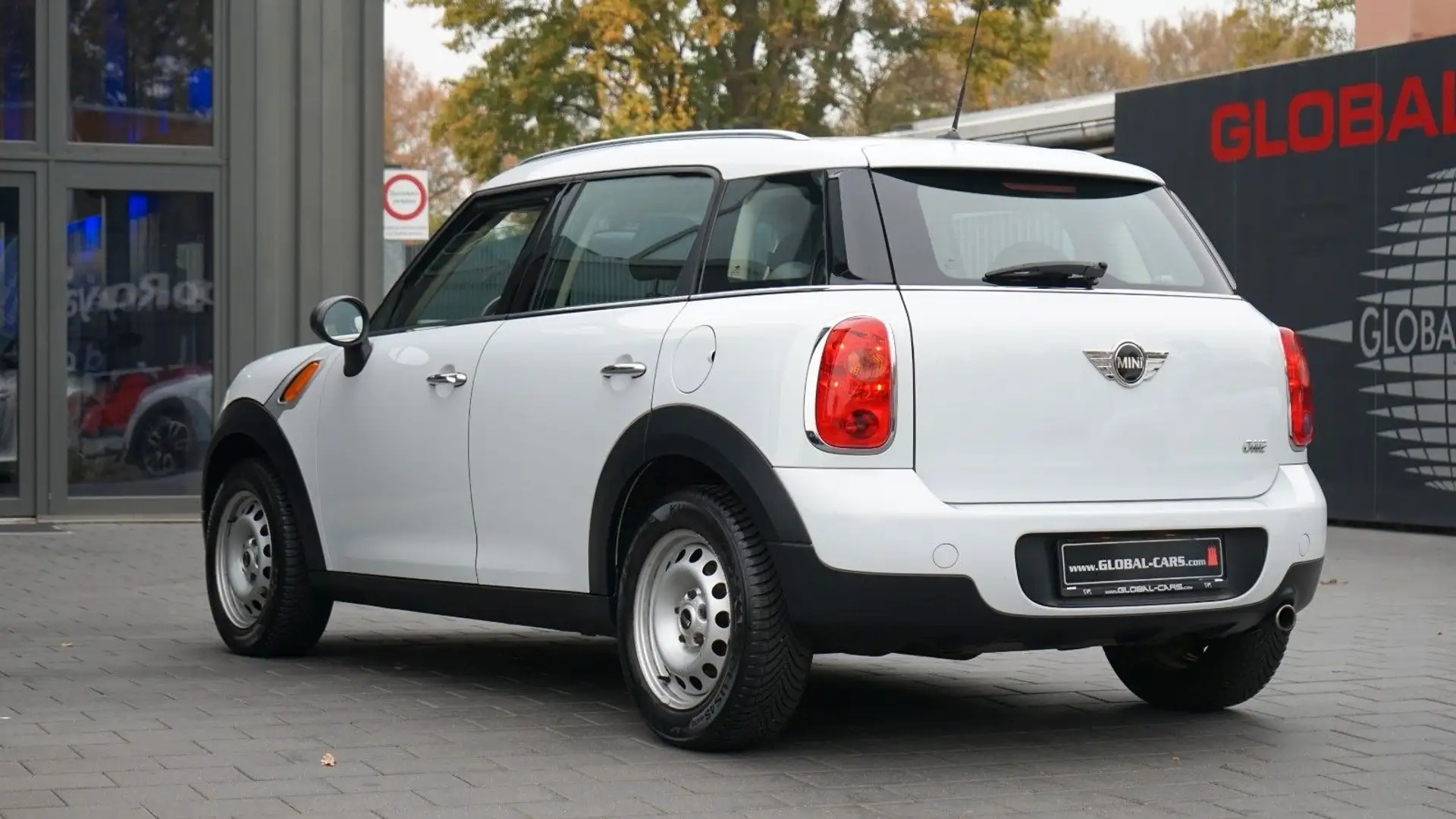 MINI One Countryman ONE COUNTRYMAN 1.6*KLIMA*AUDIOSYSTEM MINI*ZV* Weiß - 2