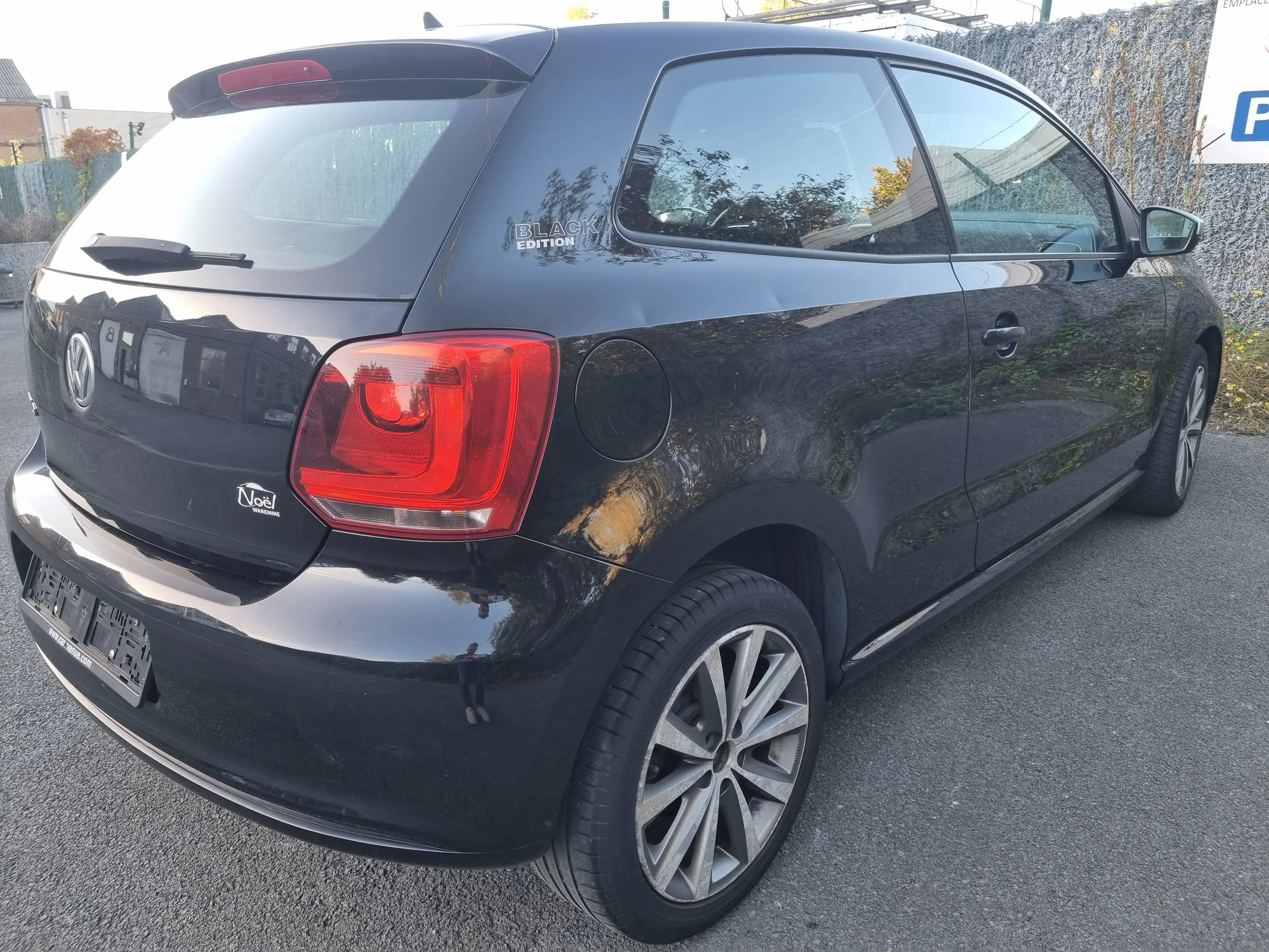 Volkswagen Polo Polo 1.4i Black Edition — photo 4