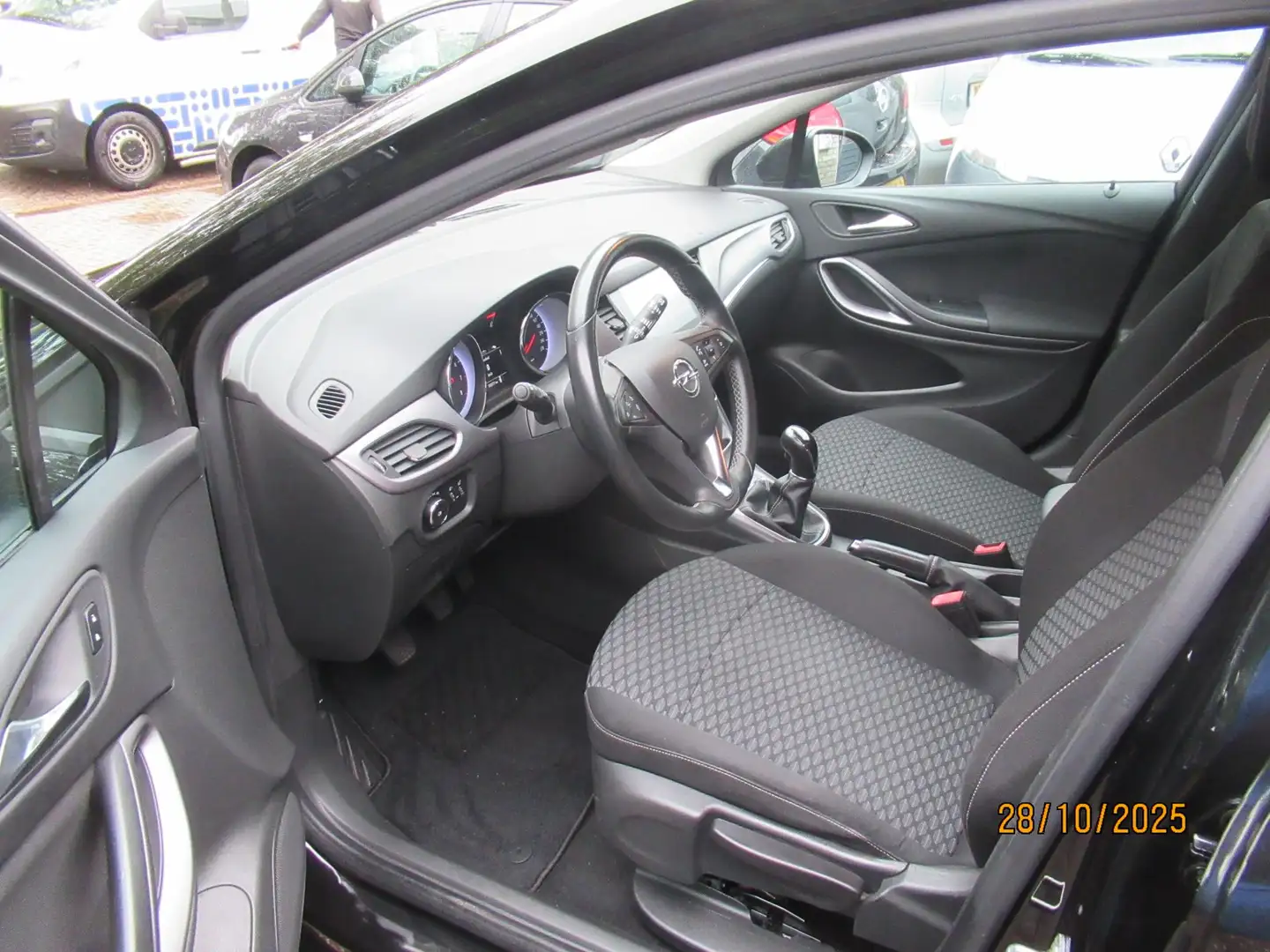 Opel Astra 1.0 Business+ Zwart - 2