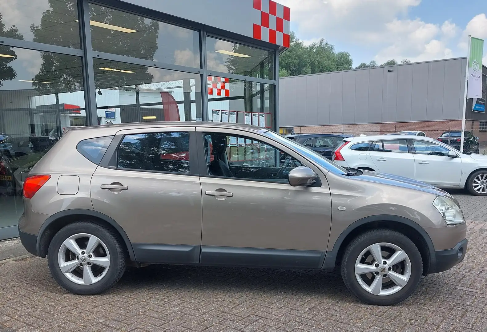Nissan Qashqai 1.6 Acenta | Trekhaak | Cruise Control Brun - 2