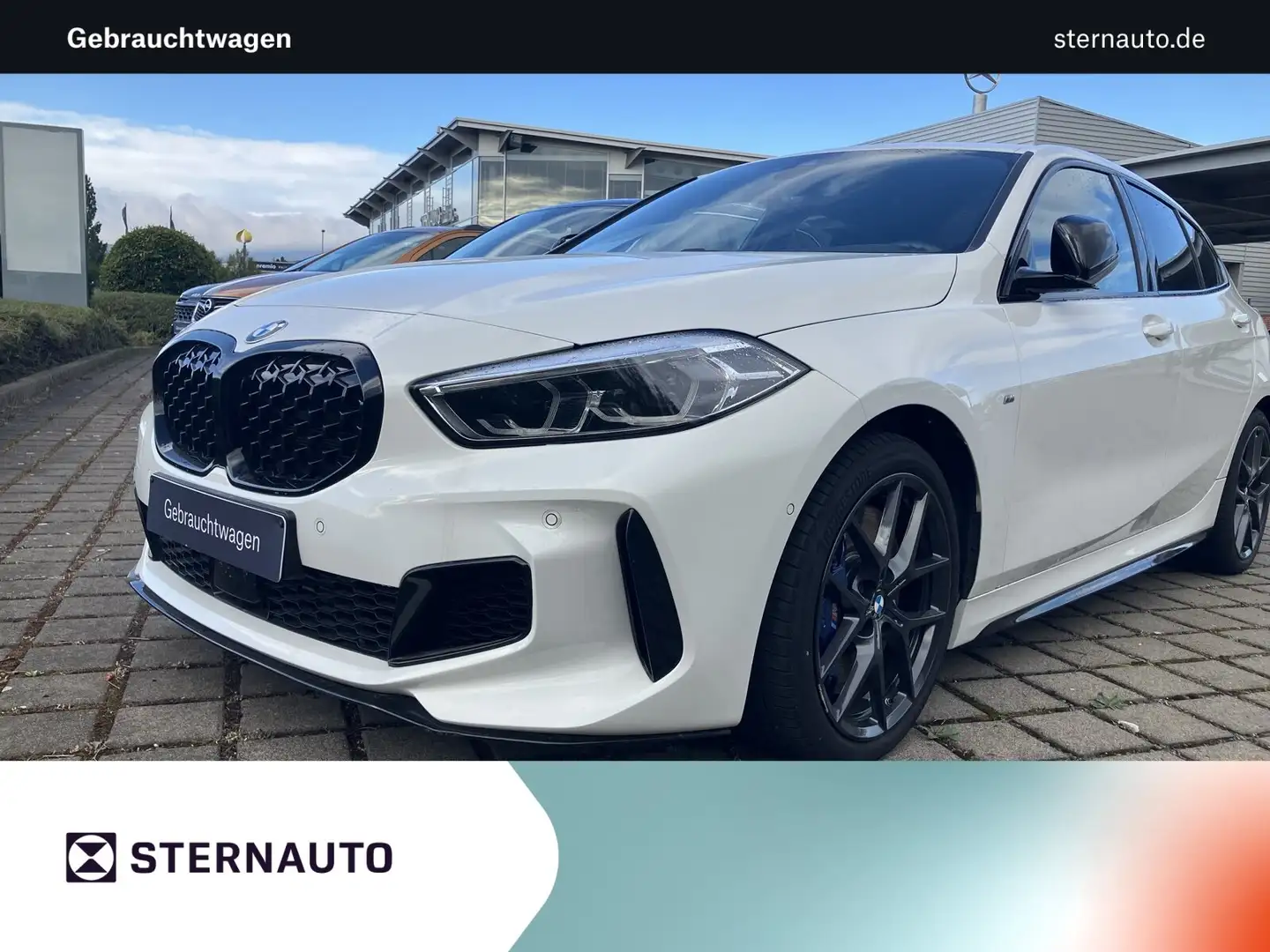 BMW M1 1er - M135i xDrive (EURO 6d)(OPF) PanoDach RüKam LED Aeropak Wit - 1