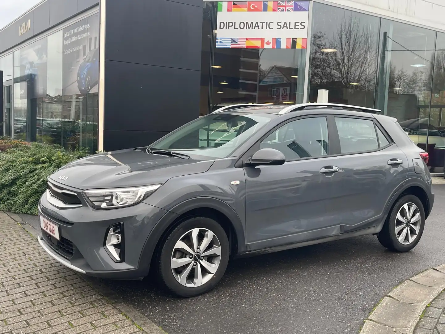 Kia Stonic Urban édition 1.0 T ISG Gris - 2