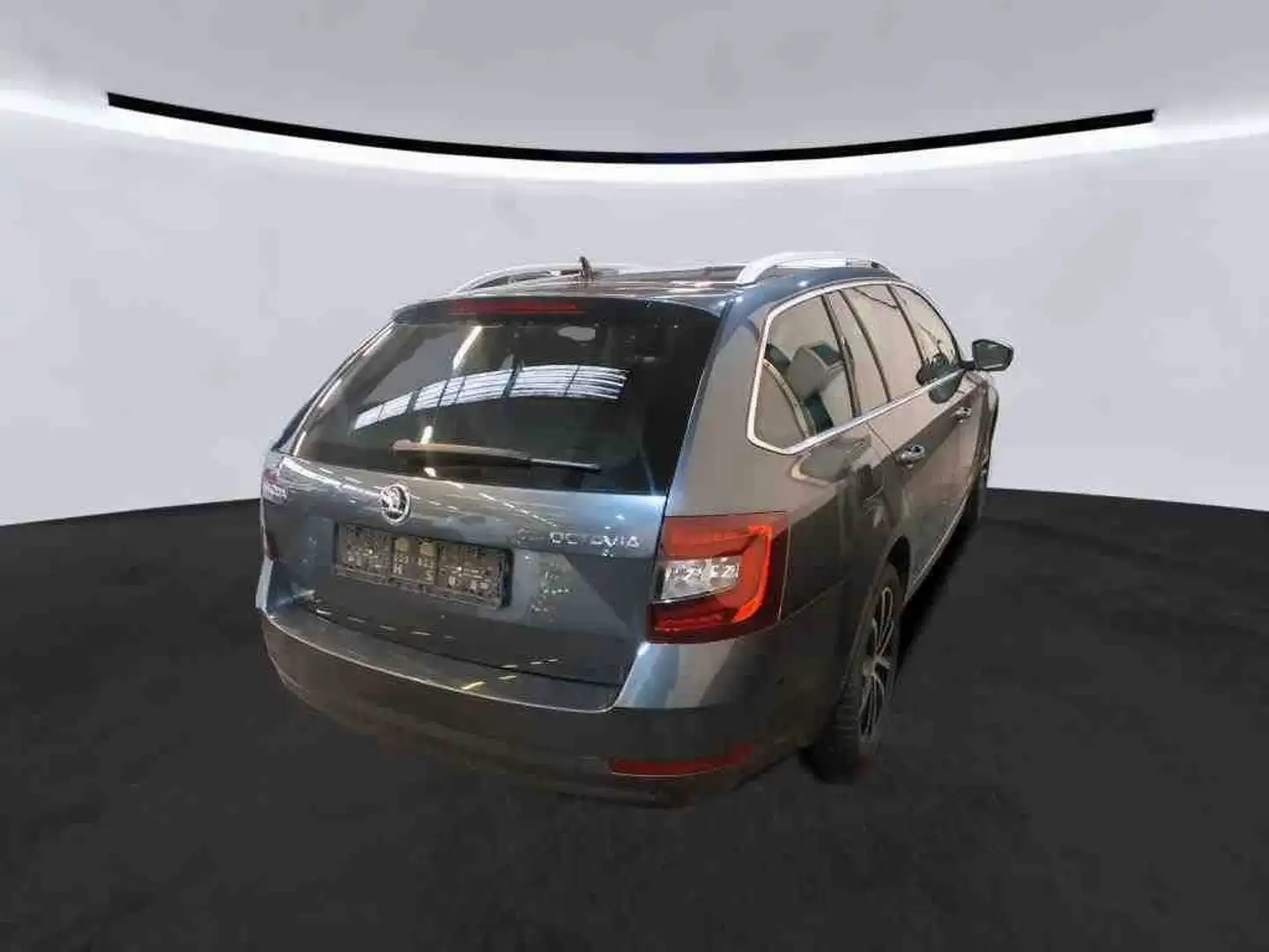 Skoda Octavia Combi 1.5 TSI DSG Tour LED/NAV/SHZ Grau - 2