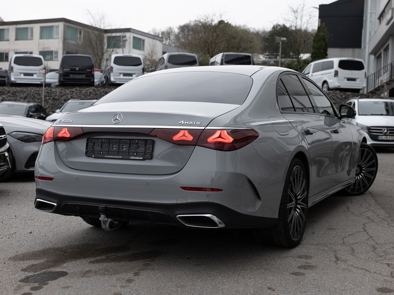 Mercedes-Benz E 450 d 4MATIC Limousine AMG-Sport+Burm+Pano+AHK — photo 4