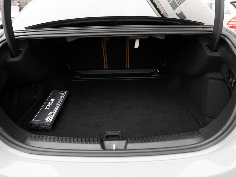 Mercedes-Benz E 450 d 4MATIC Limousine AMG-Sport+Burm+Pano+AHK — photo 7