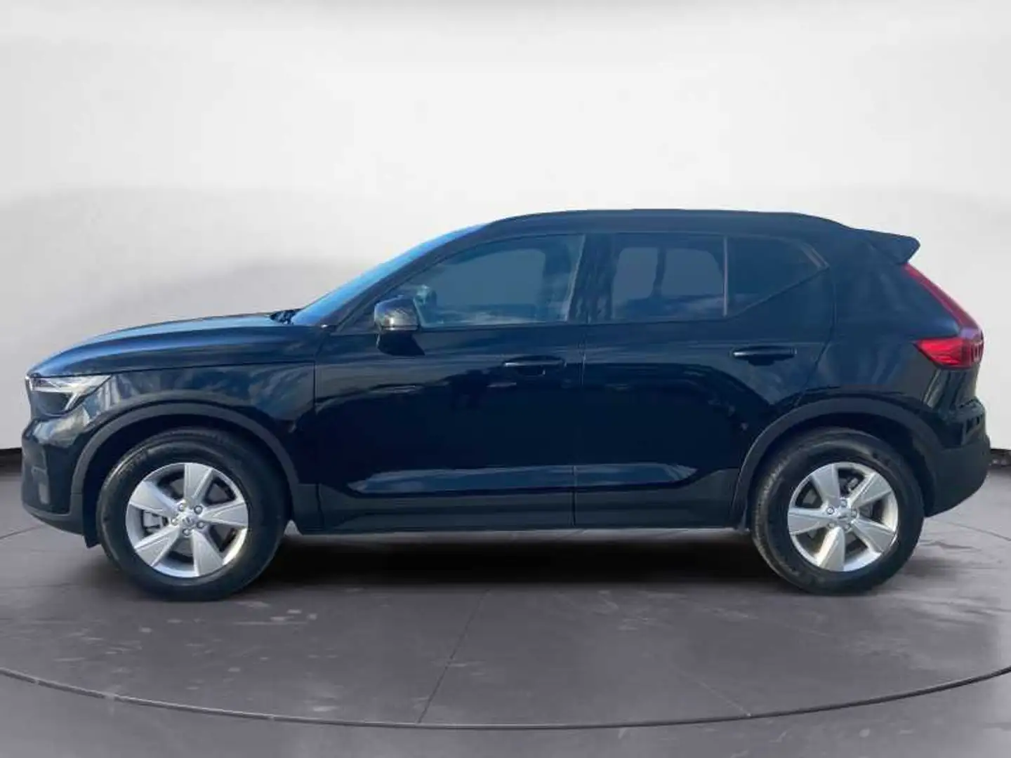 Volvo XC40 2.0 b3 Essential auto Nero - 2