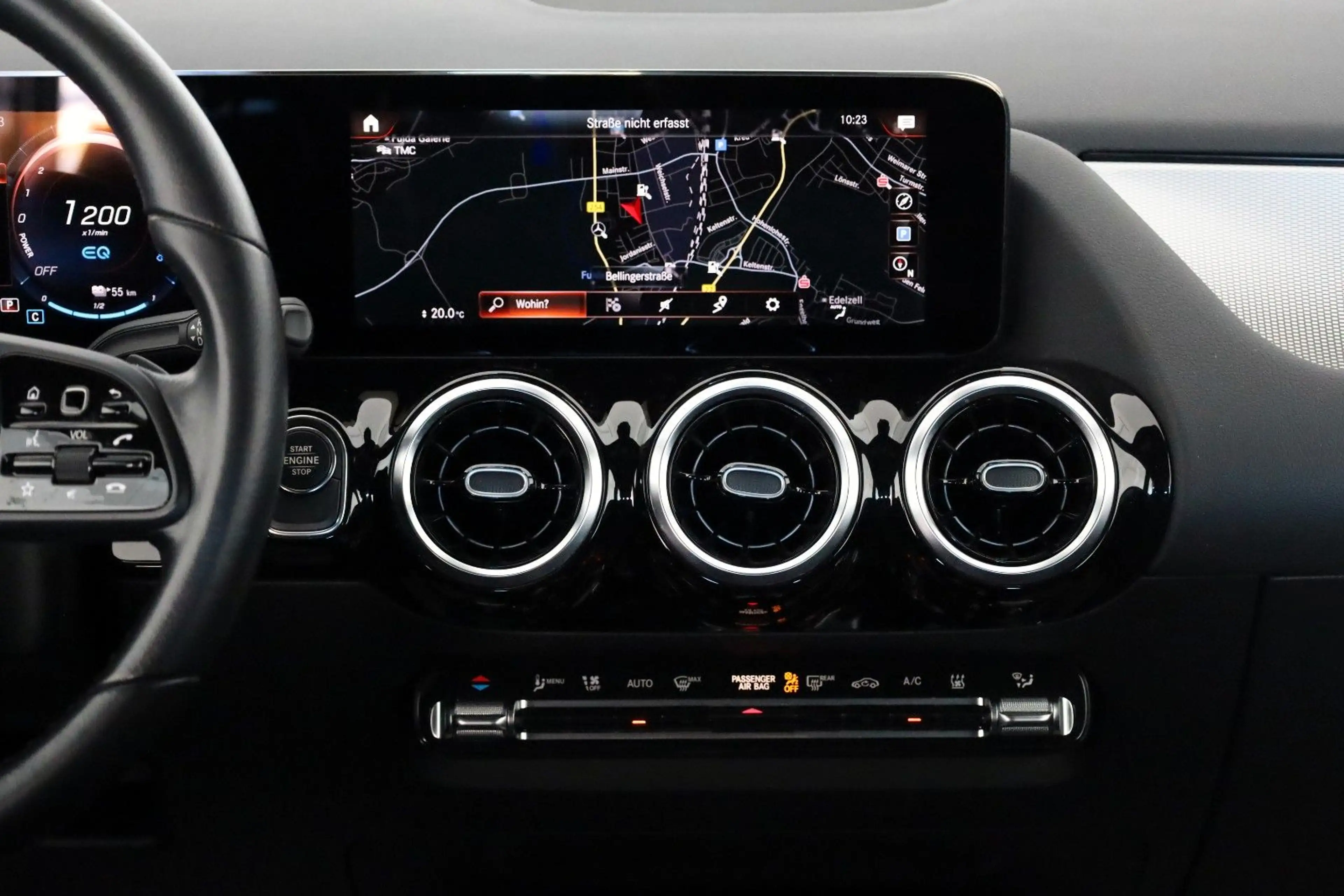 Mercedes-Benz GLA 250 e, Style,T.Leder,Navi,LED,SH,Kamera,ACC — photo 11
