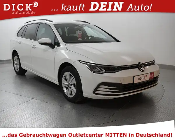 Volkswagen Golf VIII 1.0eTSI DSG Life VIRTU+KAM+LED+SHZ+ACC