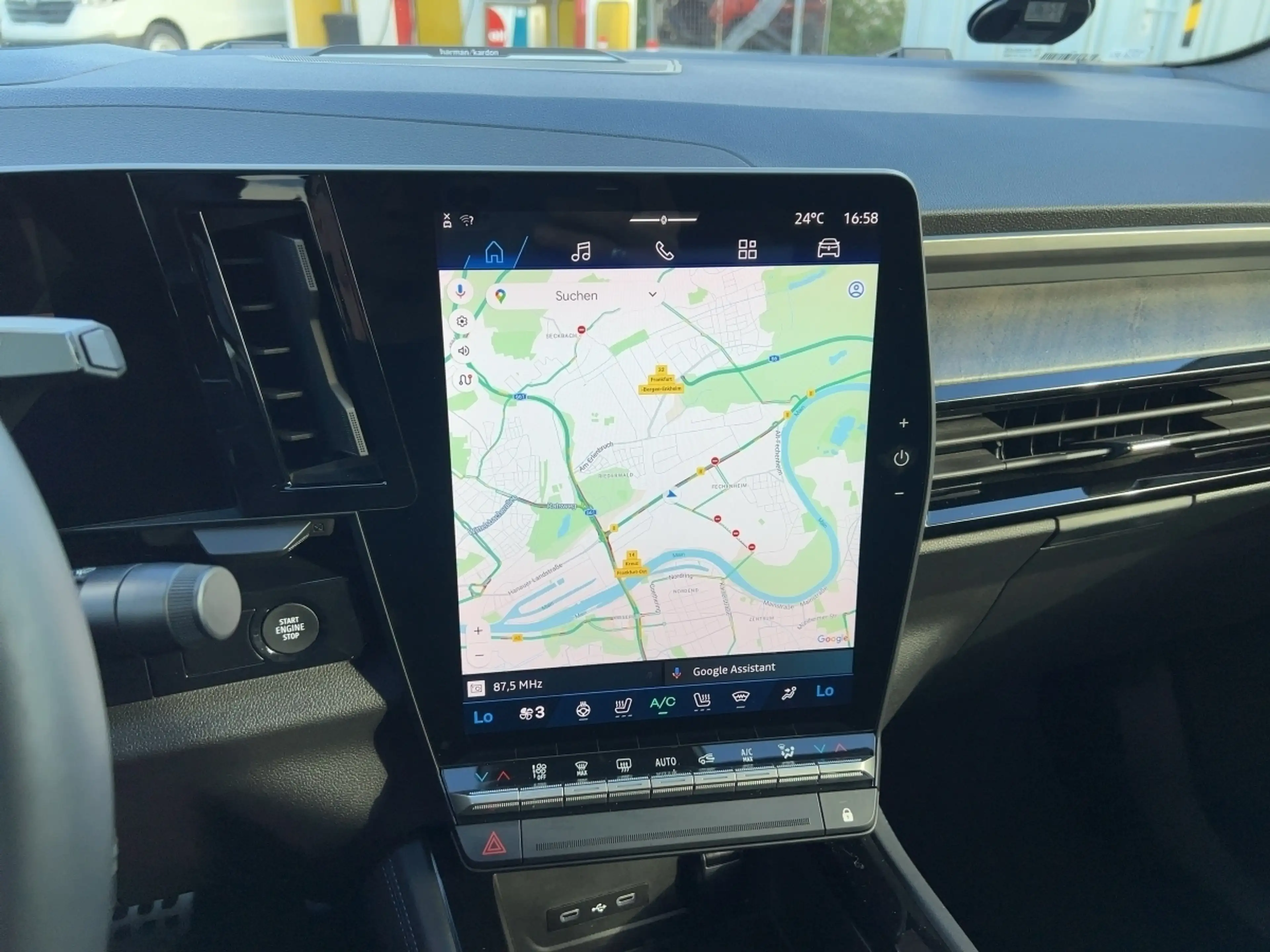 Renault Rafale Esprit Alpine E-Tech Plug-in Hybrid 300 4x4 Harman-Kardon — photo 13