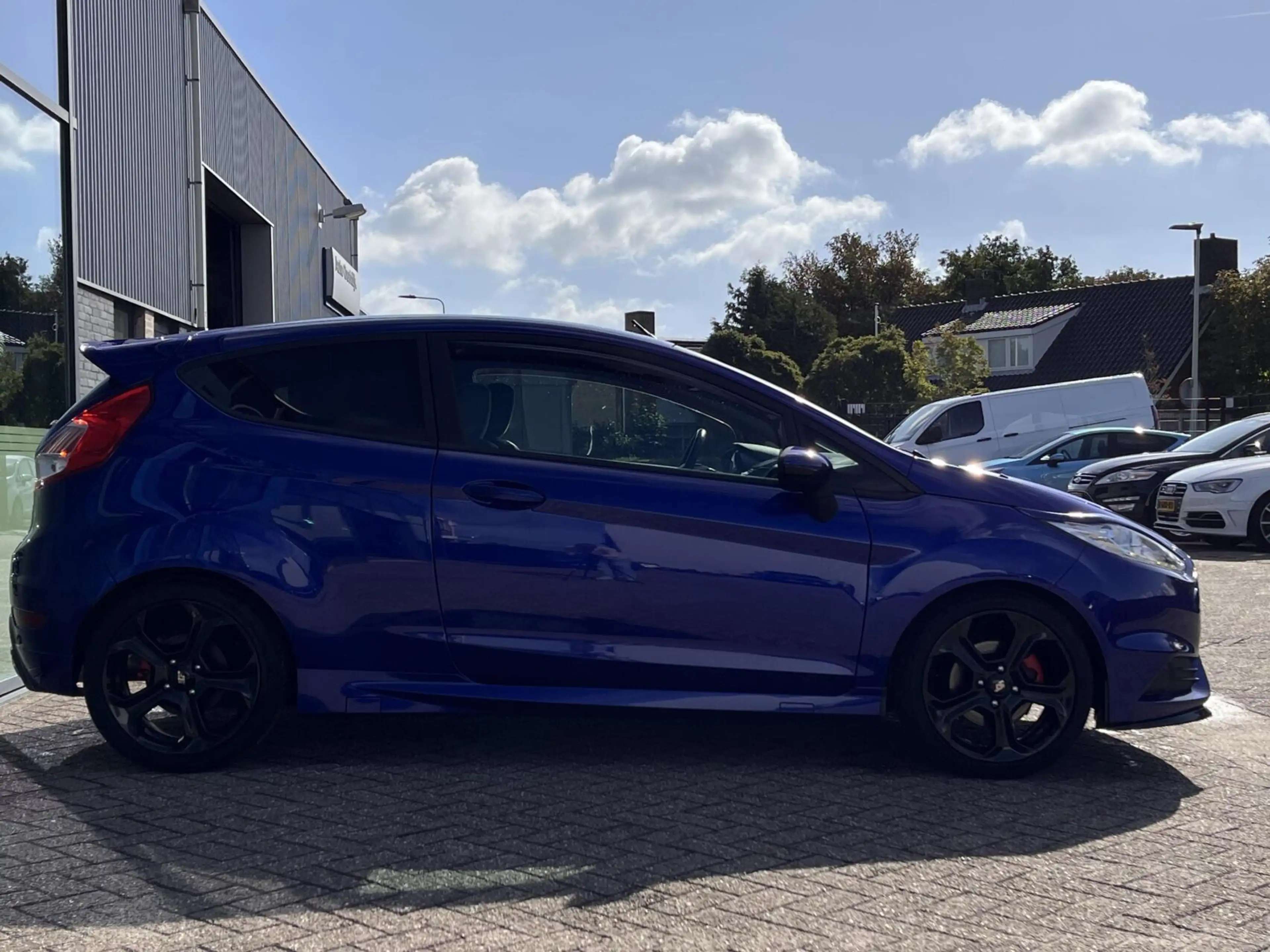 Ford Fiesta 1.6 ST2 182PK NIEUWE DISTRIBUTIERIEM!! Carplay-Nav — photo 8