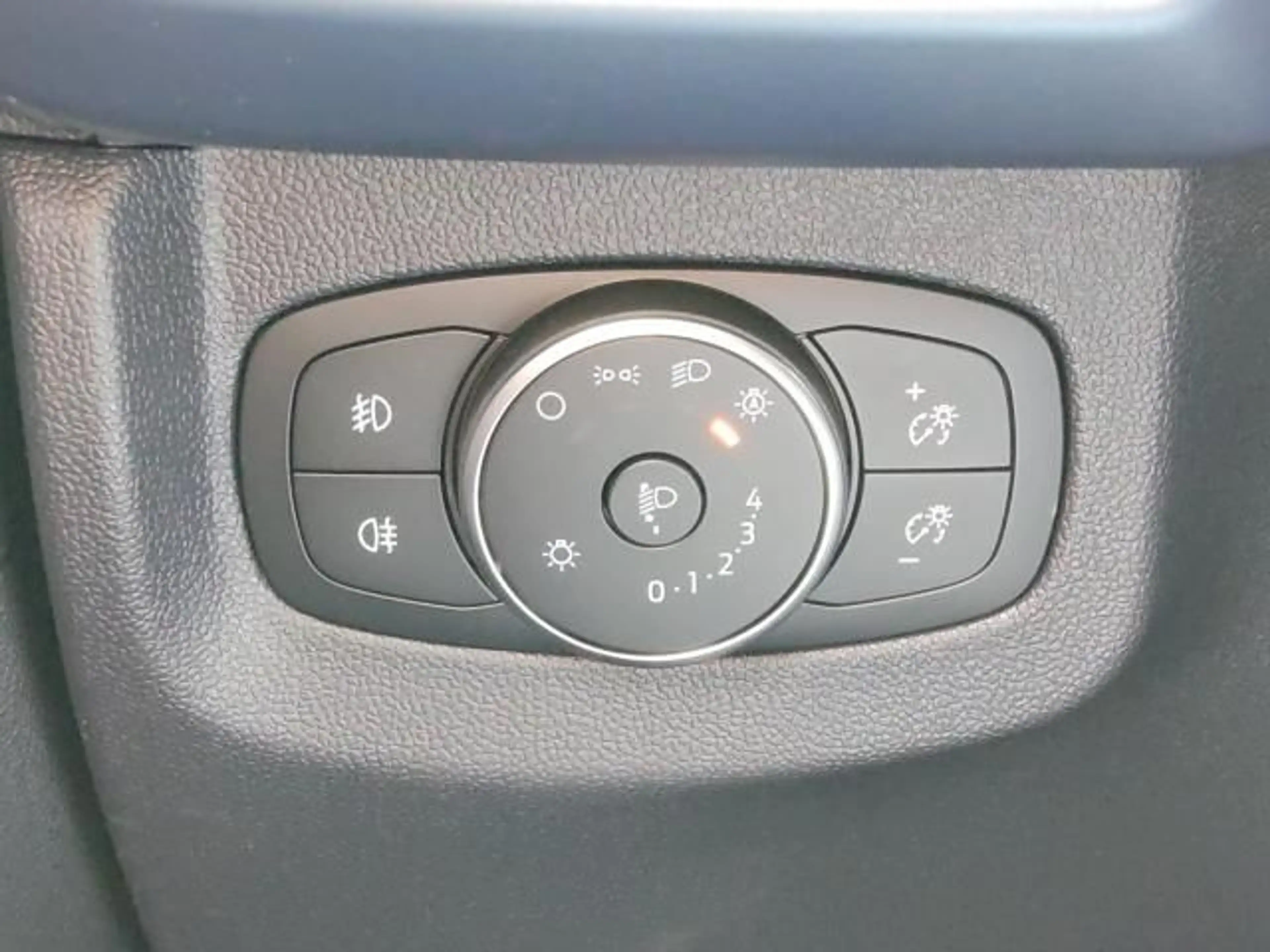 Ford Tourneo TOURNEO COURIER 1.0 ECO BOOST AKTIVE PLUS NAVI — photo 14