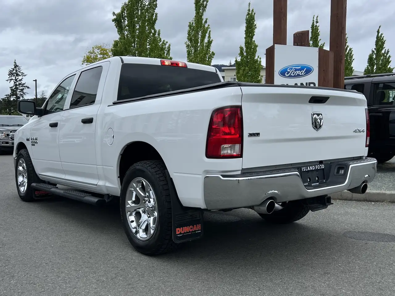 RAM 1500 снимка RAM 1500